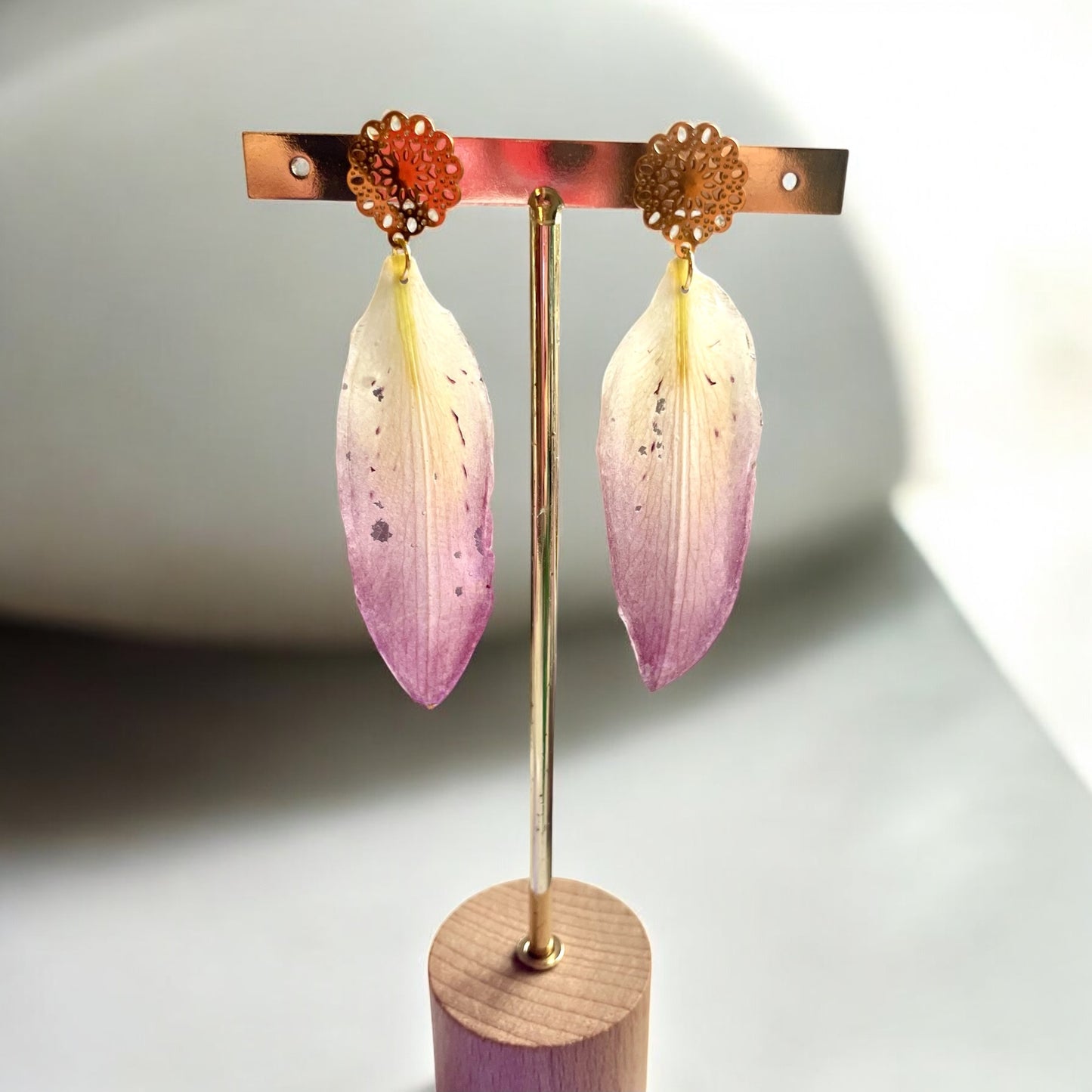 Boucles d’oreilles pétales de Lys
