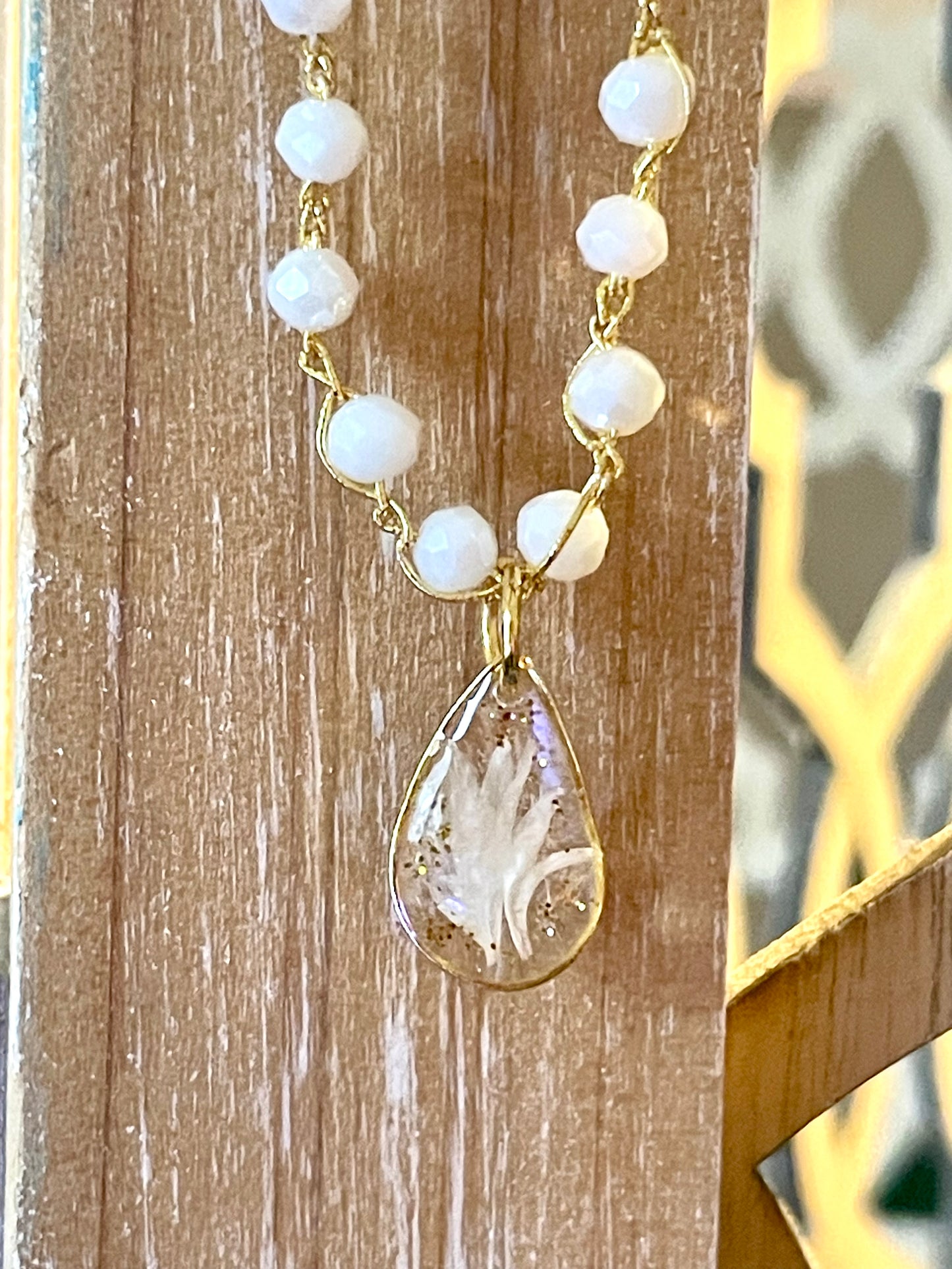 Parure de bijoux pétales de centaurée & perles de verre