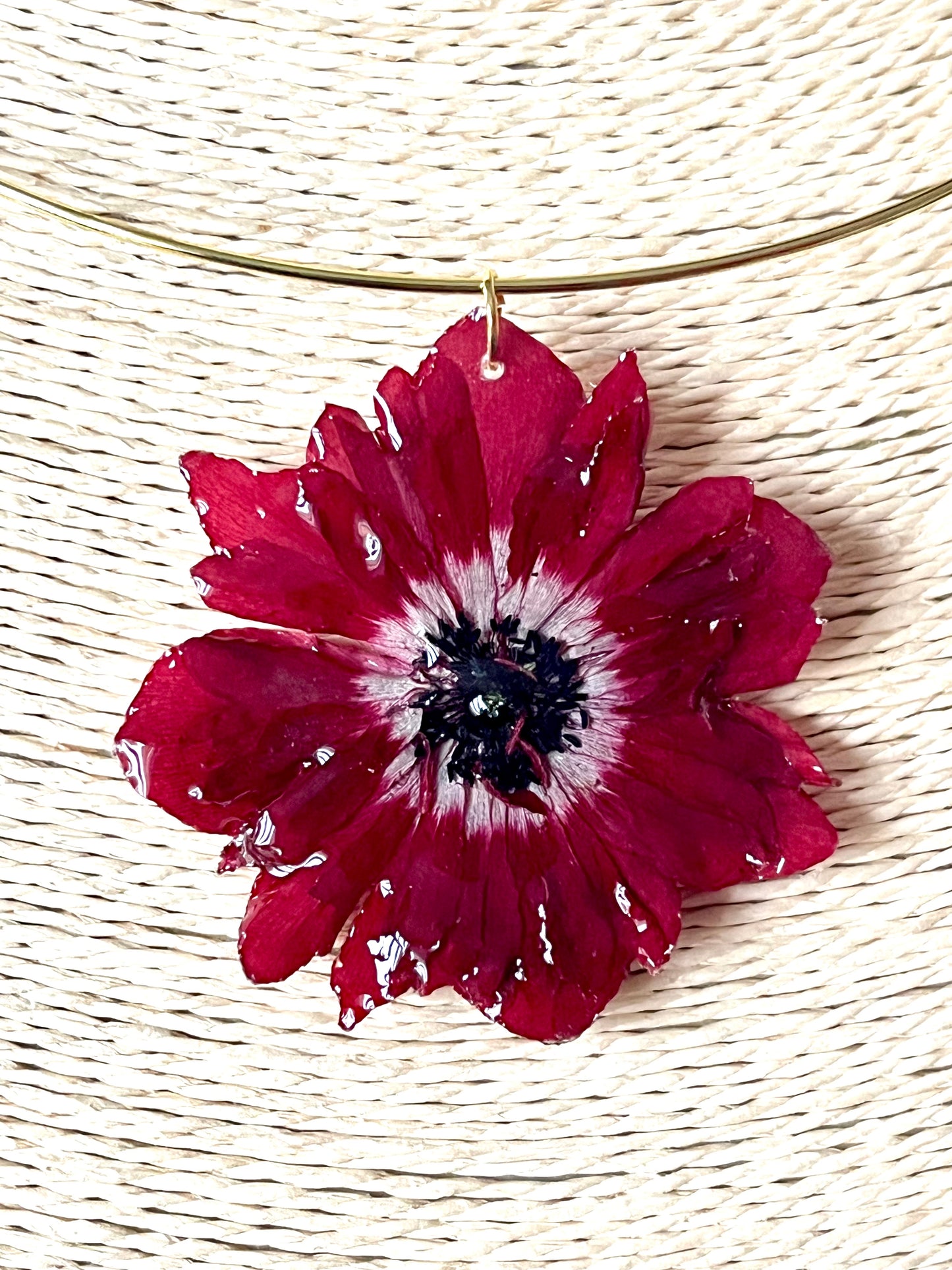 Collier Anémone Fleur Éclatante
