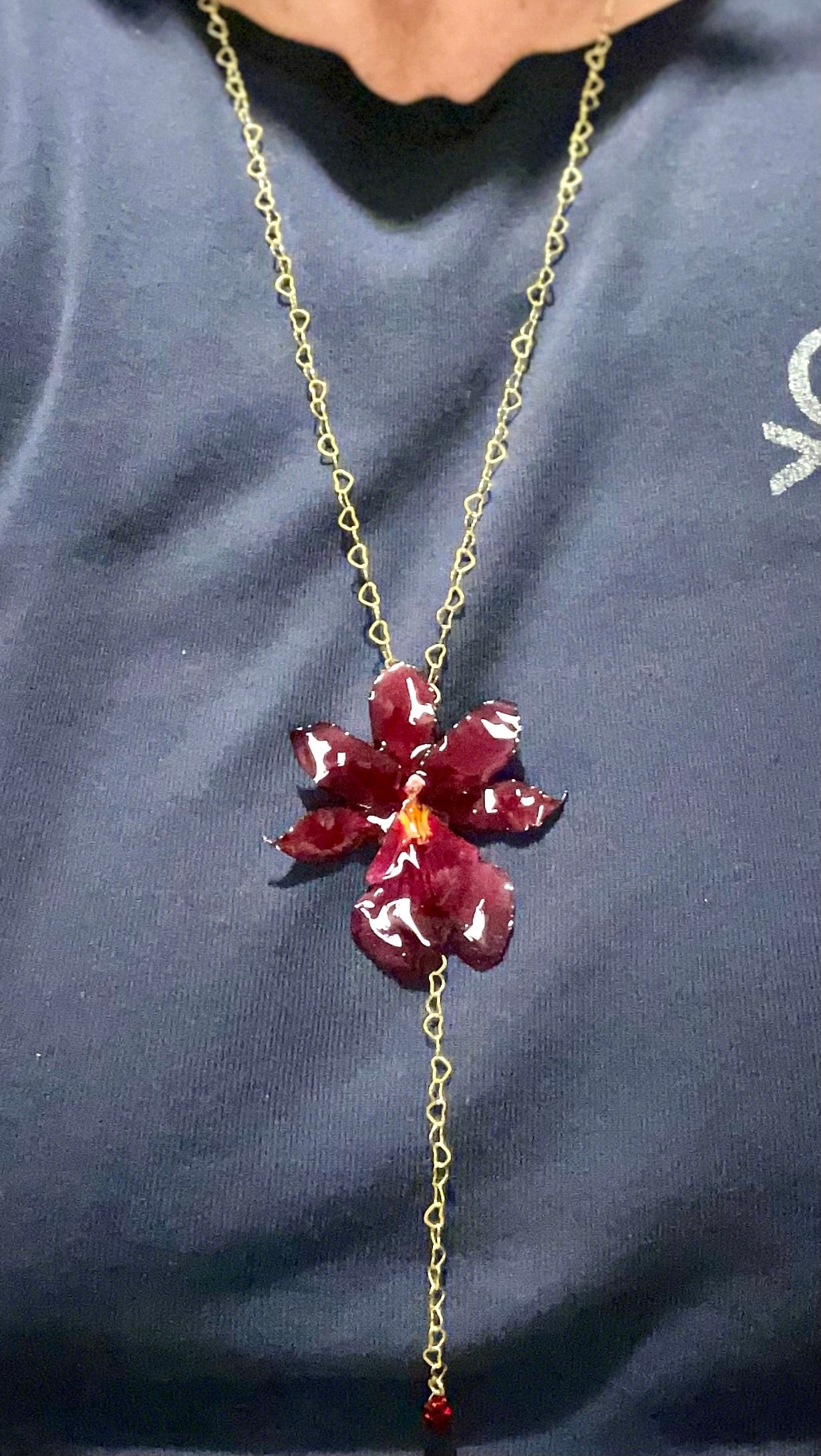Collier petits cœurs ajustable Orchidée Cambria - Aux fleurs de Chloé Collier petits cœurs ajustable Orchidée Cambria Collier Collier