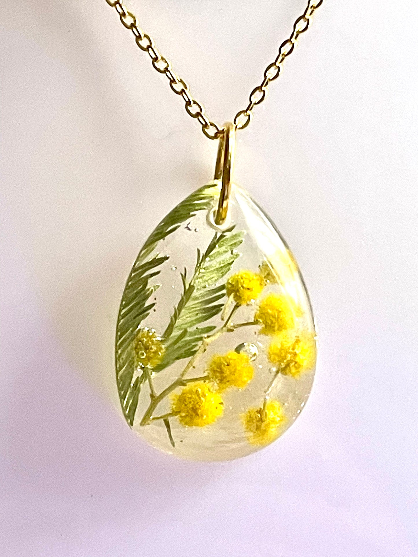 Pendentif larme Mimosa