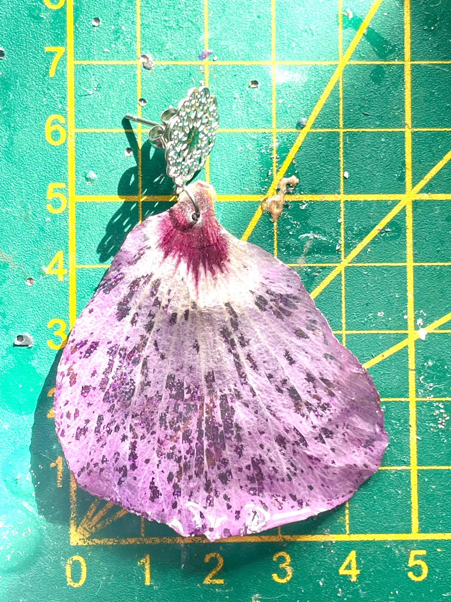 Boucles d’oreilles pétales Hibiscus