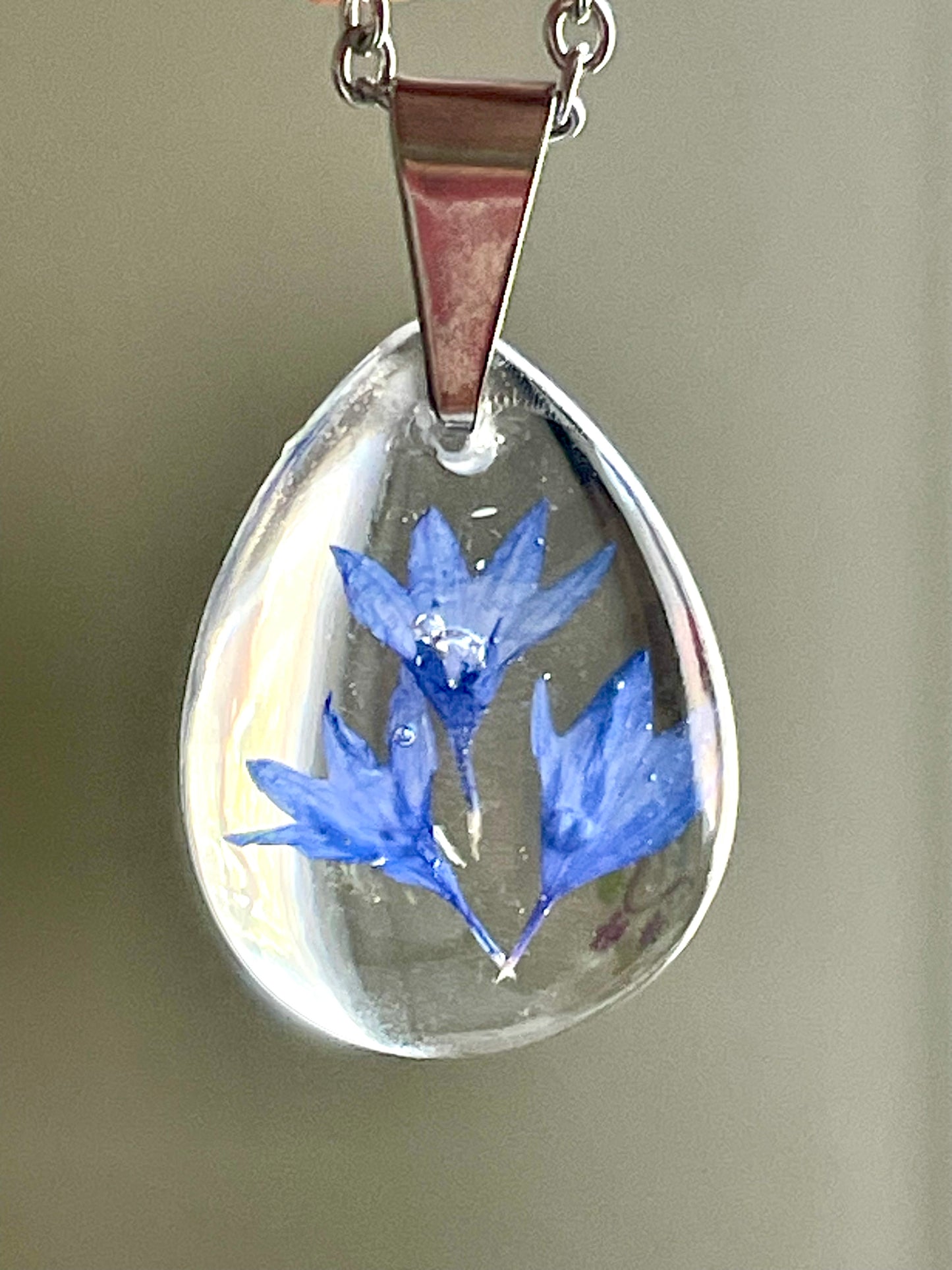 Pendentif larme de bleuet