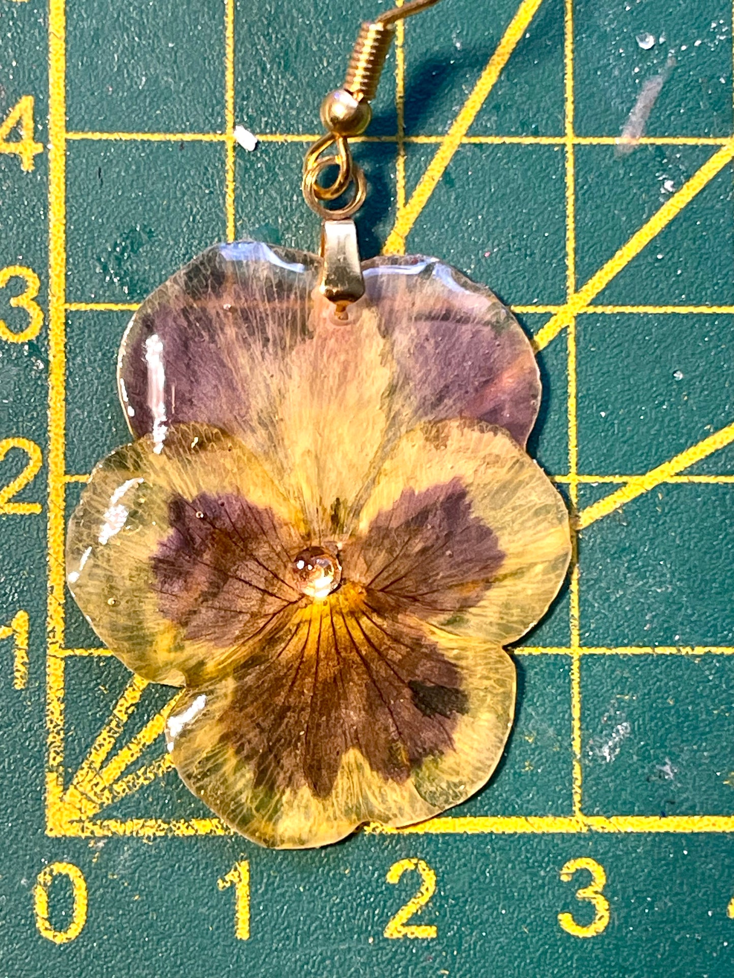 Boucles d’oreilles fleurs de pensées couleurs d’automne