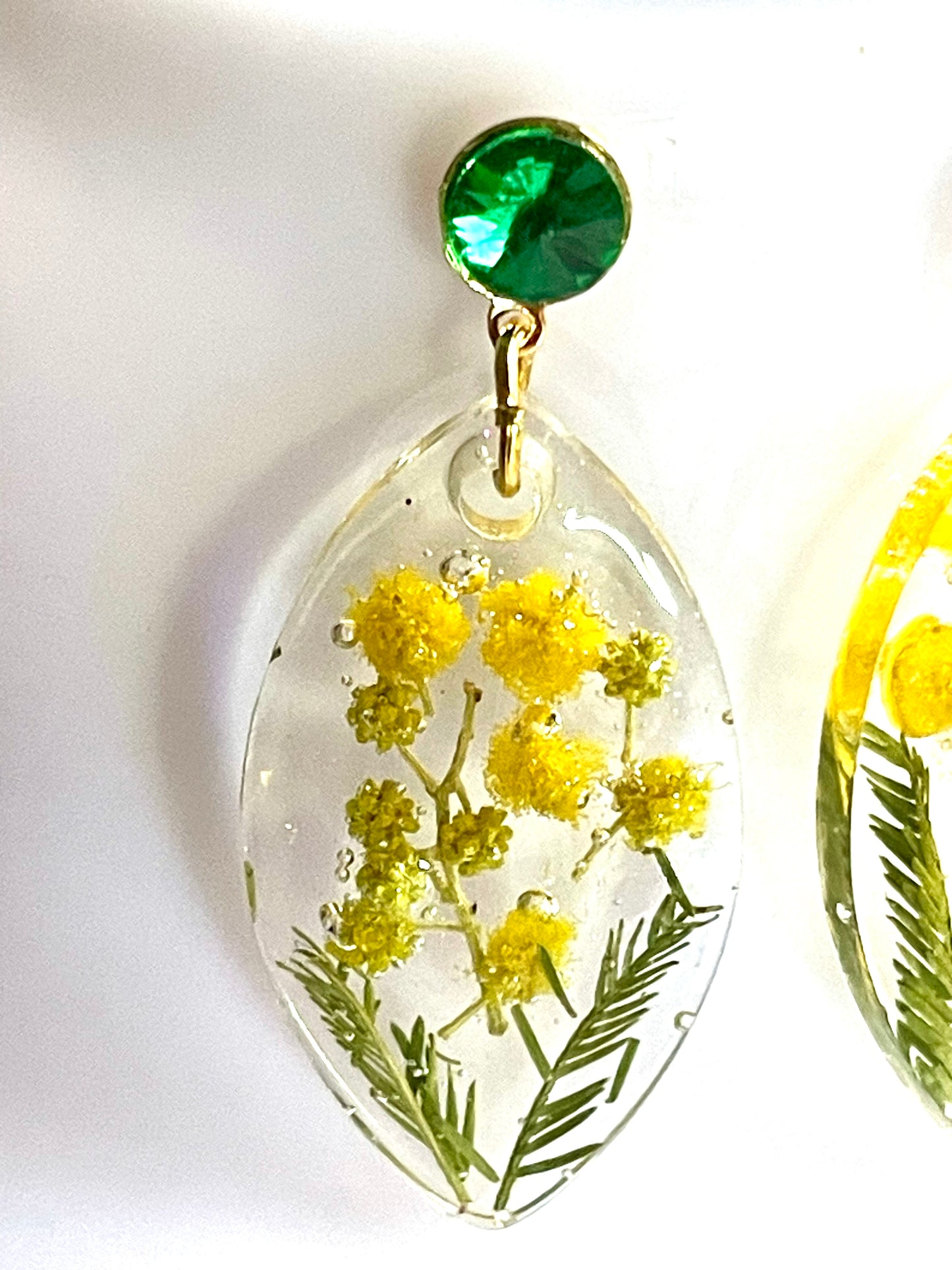 Boucles d’oreilles feuilles Mimosa