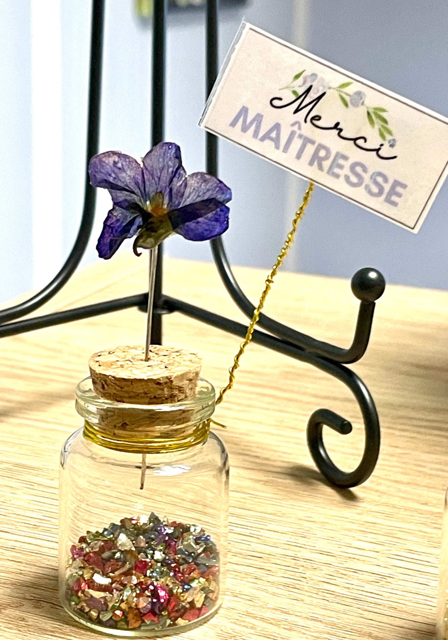 Fleur résinée en pot