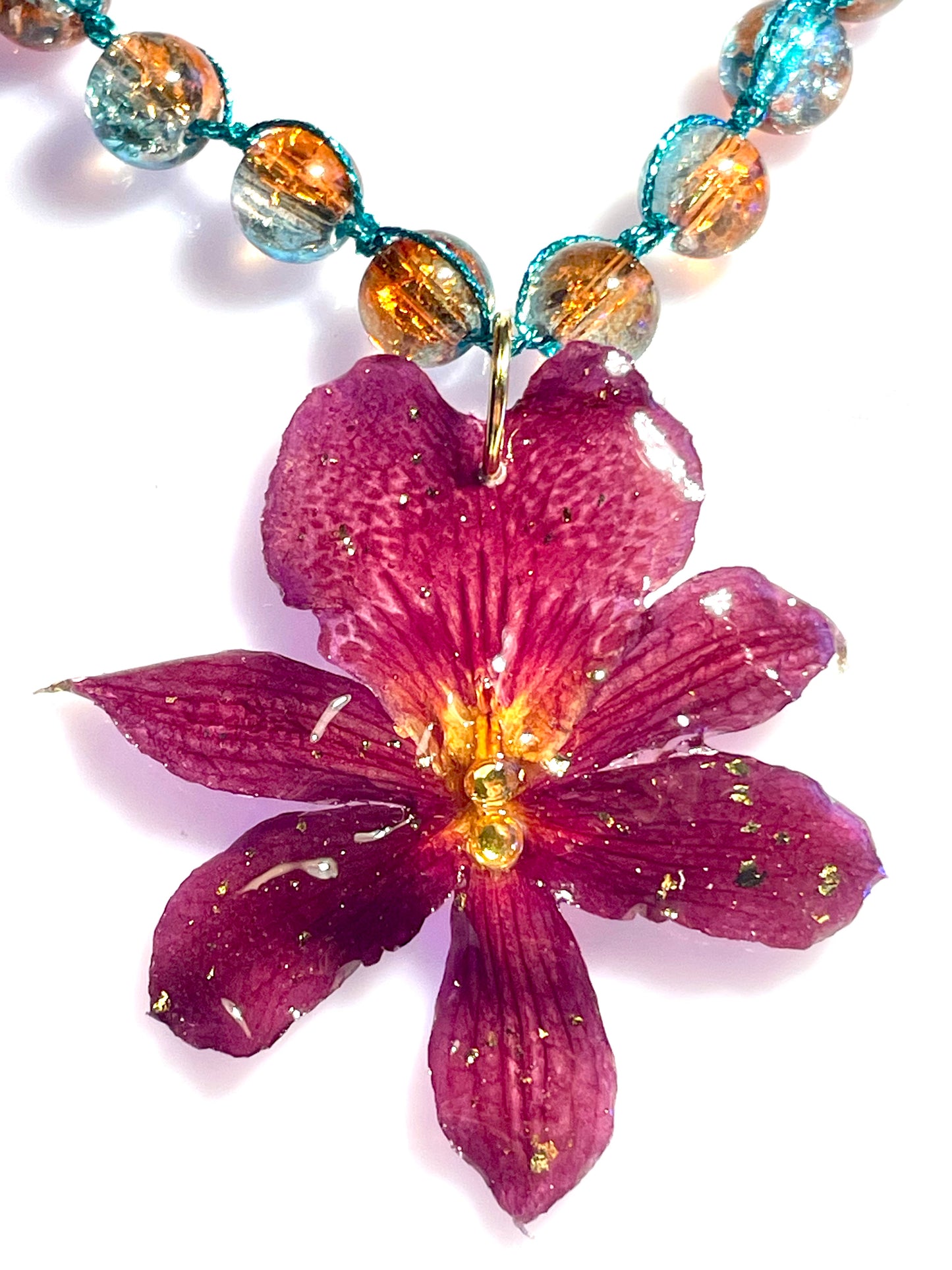 Collier Orchidée Cattleya &perles bleu/orange