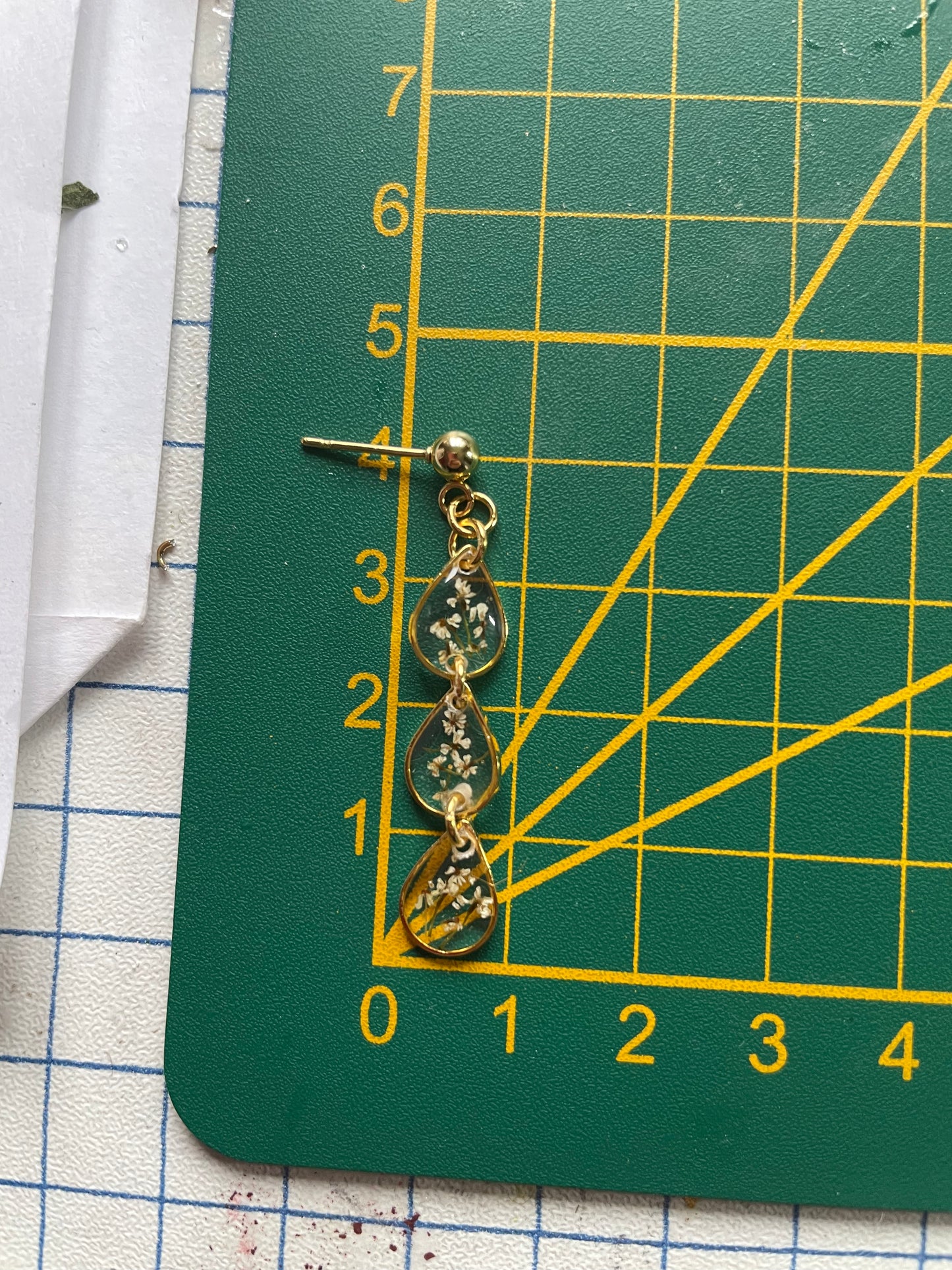 Boucles d'oreilles trio petites larmes carotte sauvage