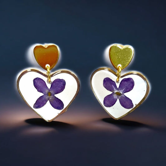 Boucles d’oreilles cœurs dorés de lilas