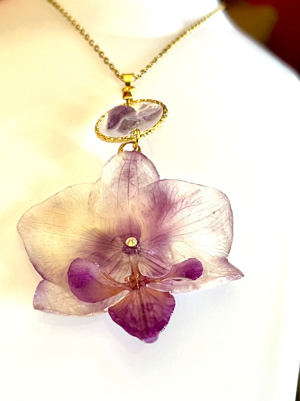 Orchid & Amethyst Necklace – Natural flower -Gilded handmade jewelry