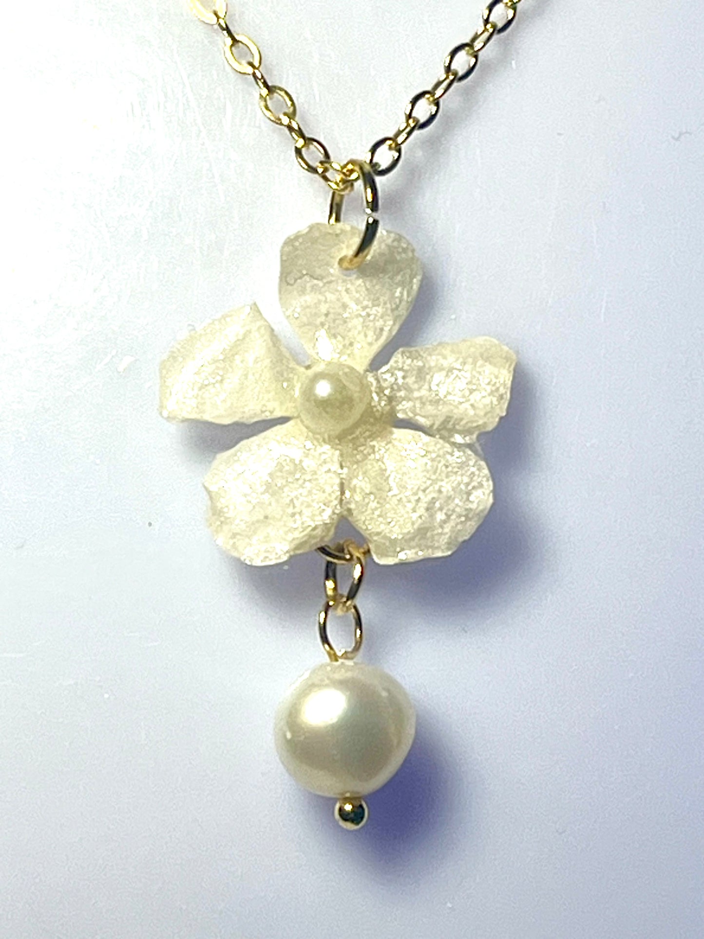 Parure de bijoux fleurs de Phlox blanc & perles - Aux fleurs de Chloé Parure de bijoux fleurs de Phlox blanc & perles Parure bijoux Parure bijoux