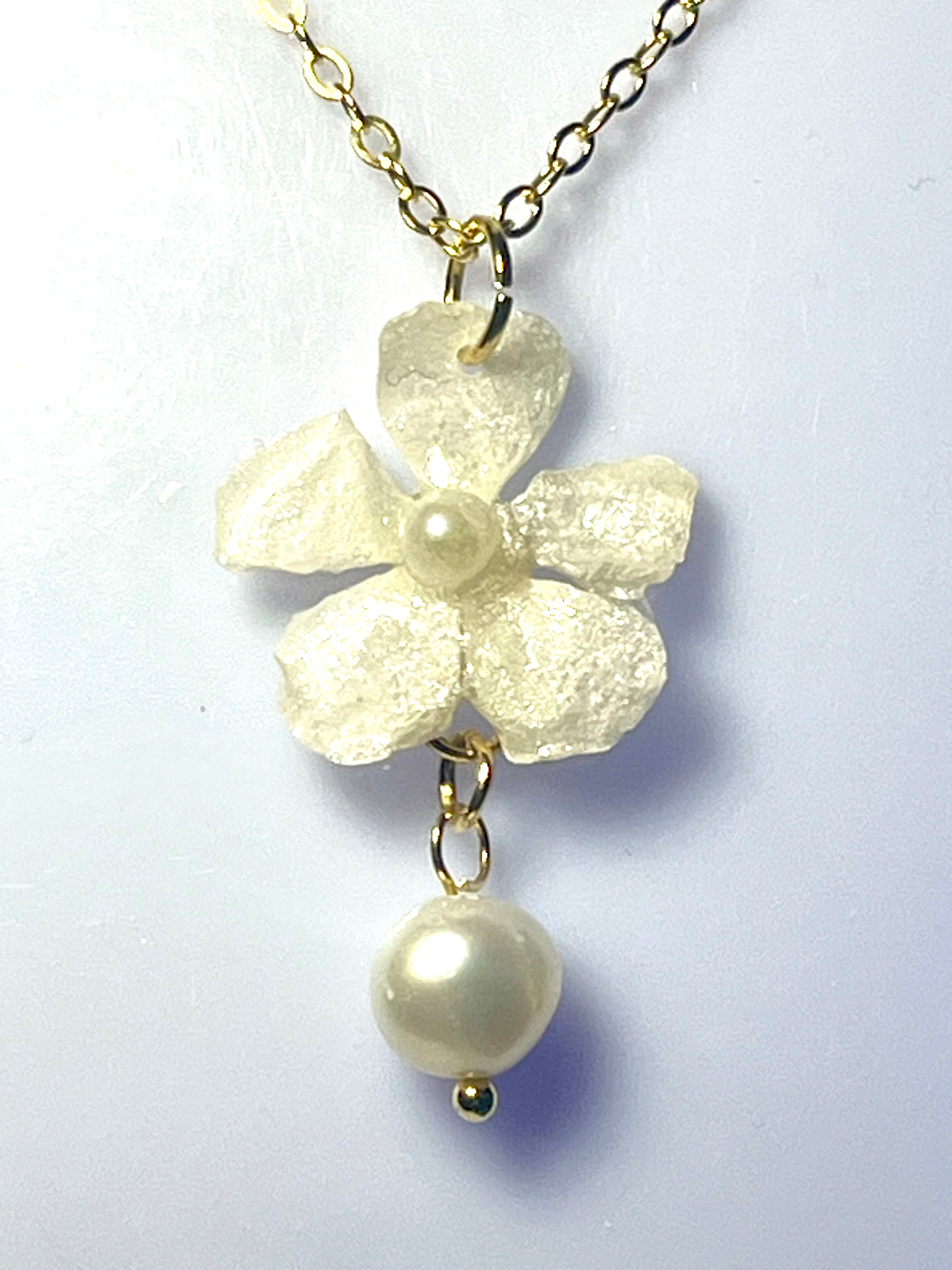 Parure de bijoux fleurs de Phlox blanc & perles - Aux fleurs de Chloé Parure de bijoux fleurs de Phlox blanc & perles Parure bijoux Parure bijoux