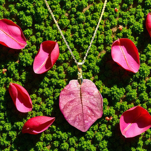 Collier fleur de Bougainvilliers