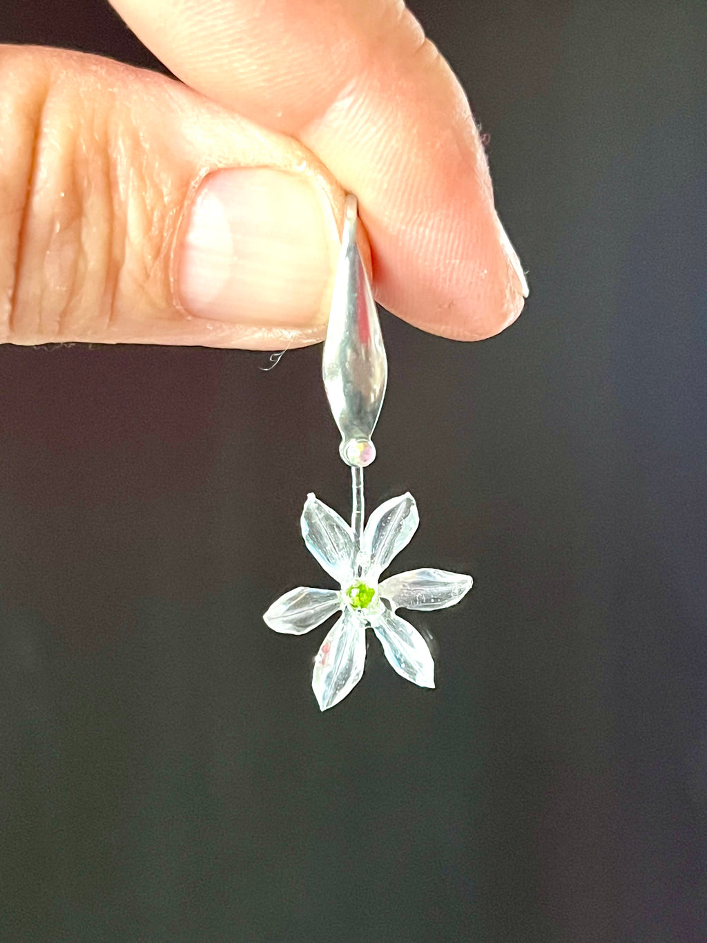 Natural Allium Flower Earrings

Botanical elegance and airy lightness