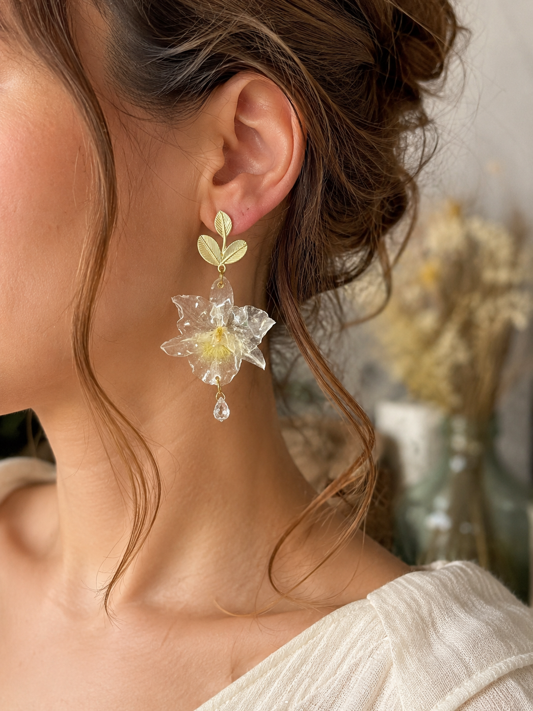 Boucles d’oreilles Orchidée Bambou – Fleur naturelle résinée