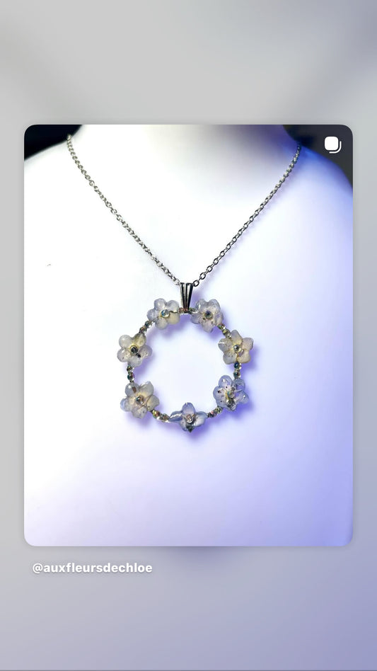 Collier Couronne de Myosotis - Aux fleurs de Chloé Collier Couronne de Myosotis Collier Collier