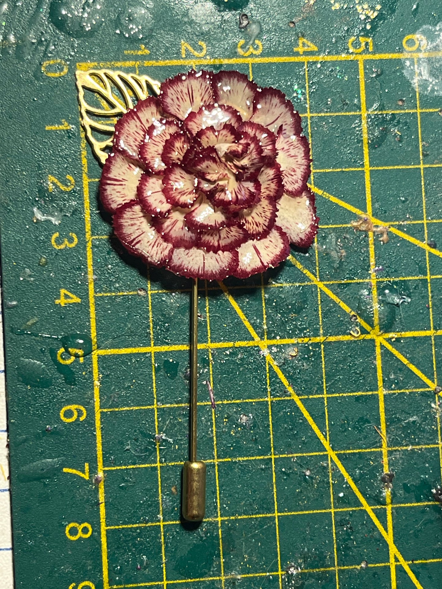 Épingle broche Oeillet bicolore