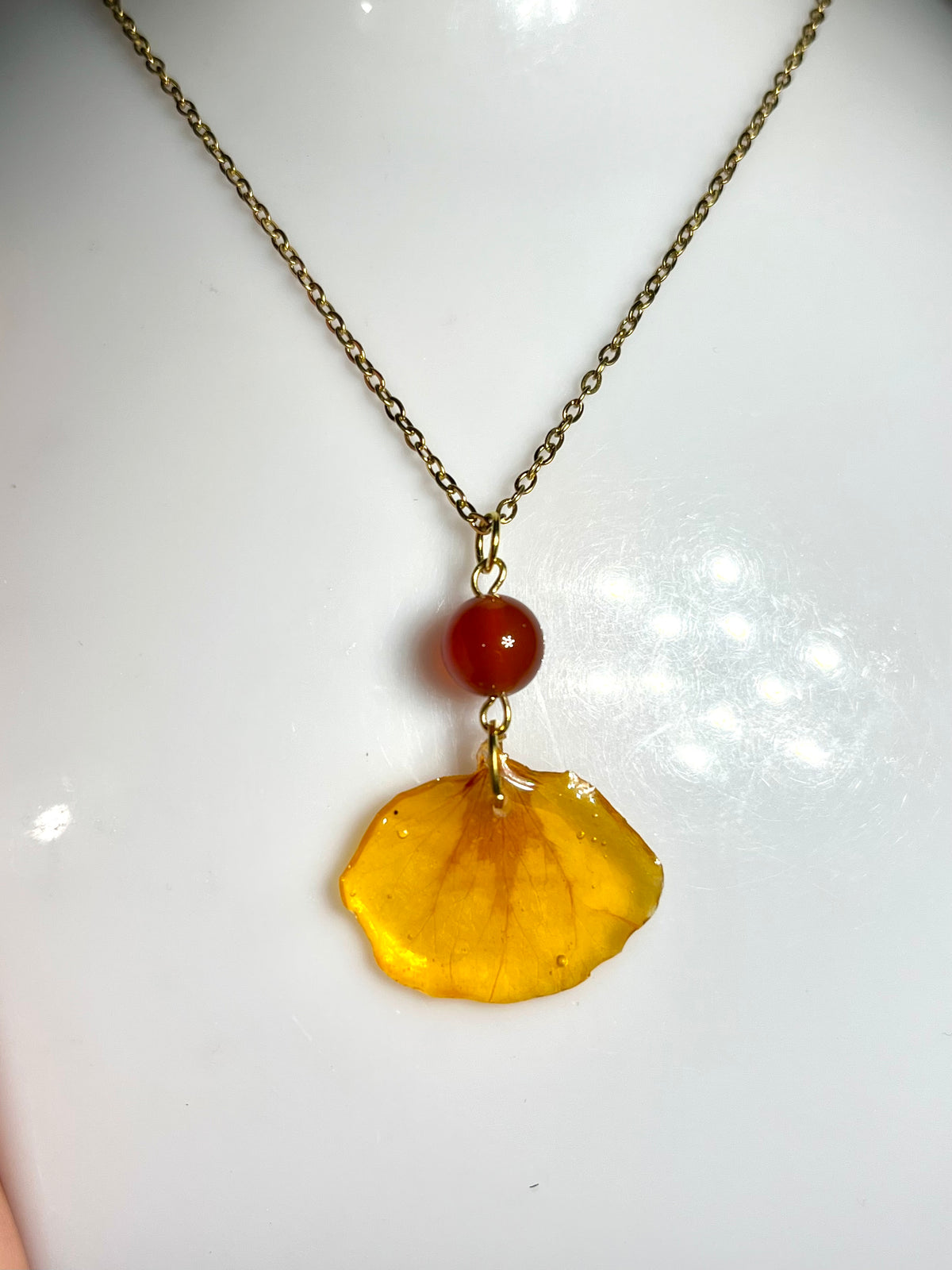 Collier pétale de Capucine