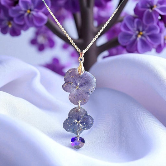 Collier Hortensia bleu & cœur de cristal