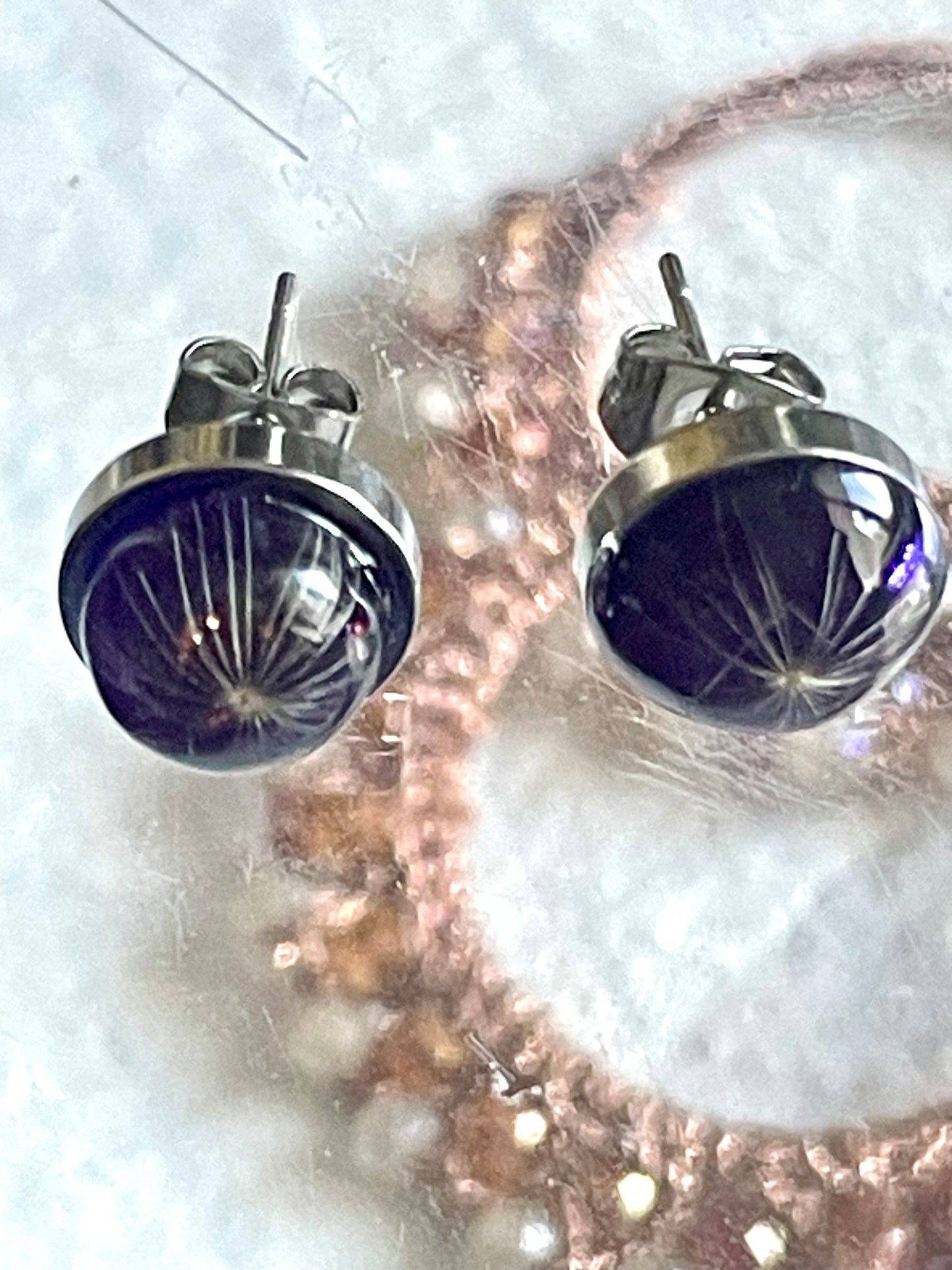 Boucles d’oreilles puces Pissenlit violet
