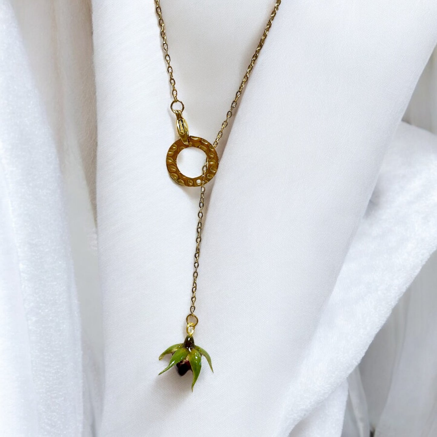 Collier ajustable petit bouton de rose rouge 🌹