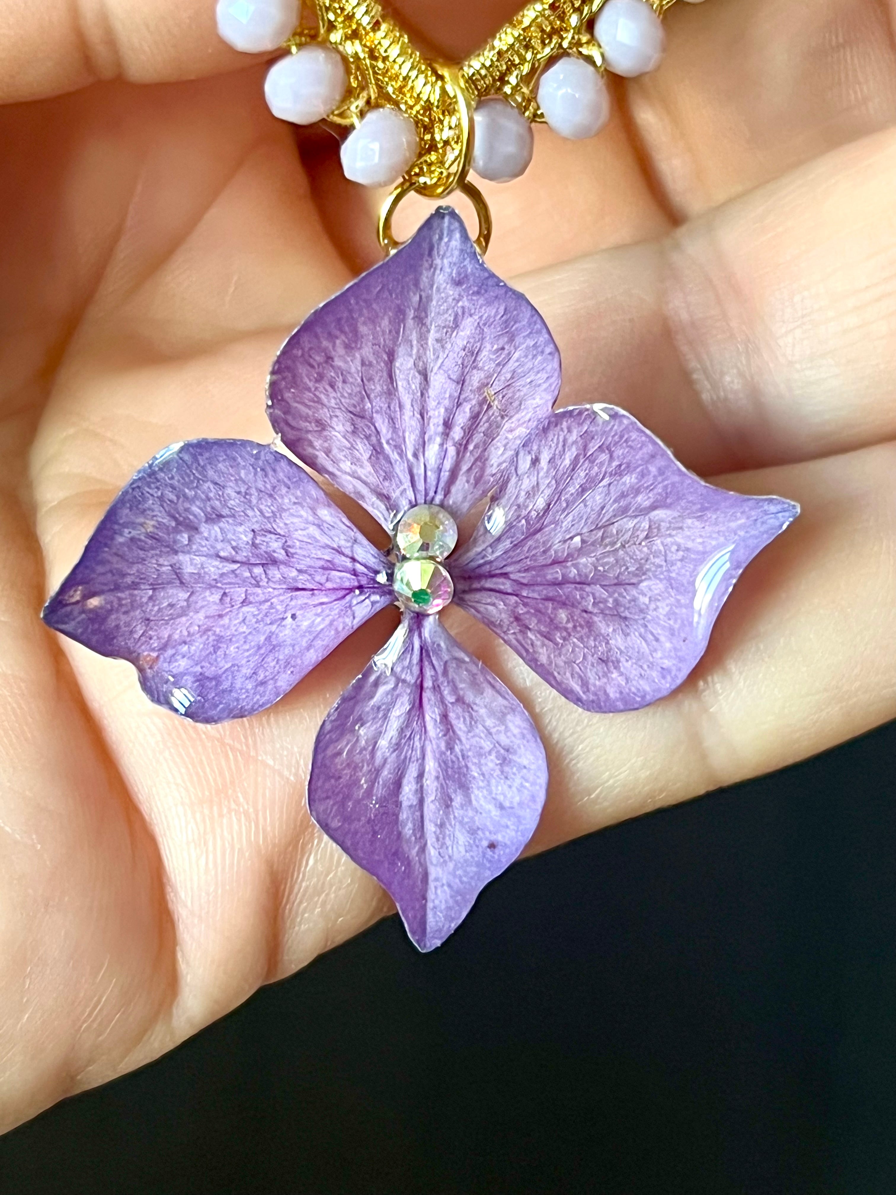 Boucles d’oreilles Hortensia & Perles au crochet