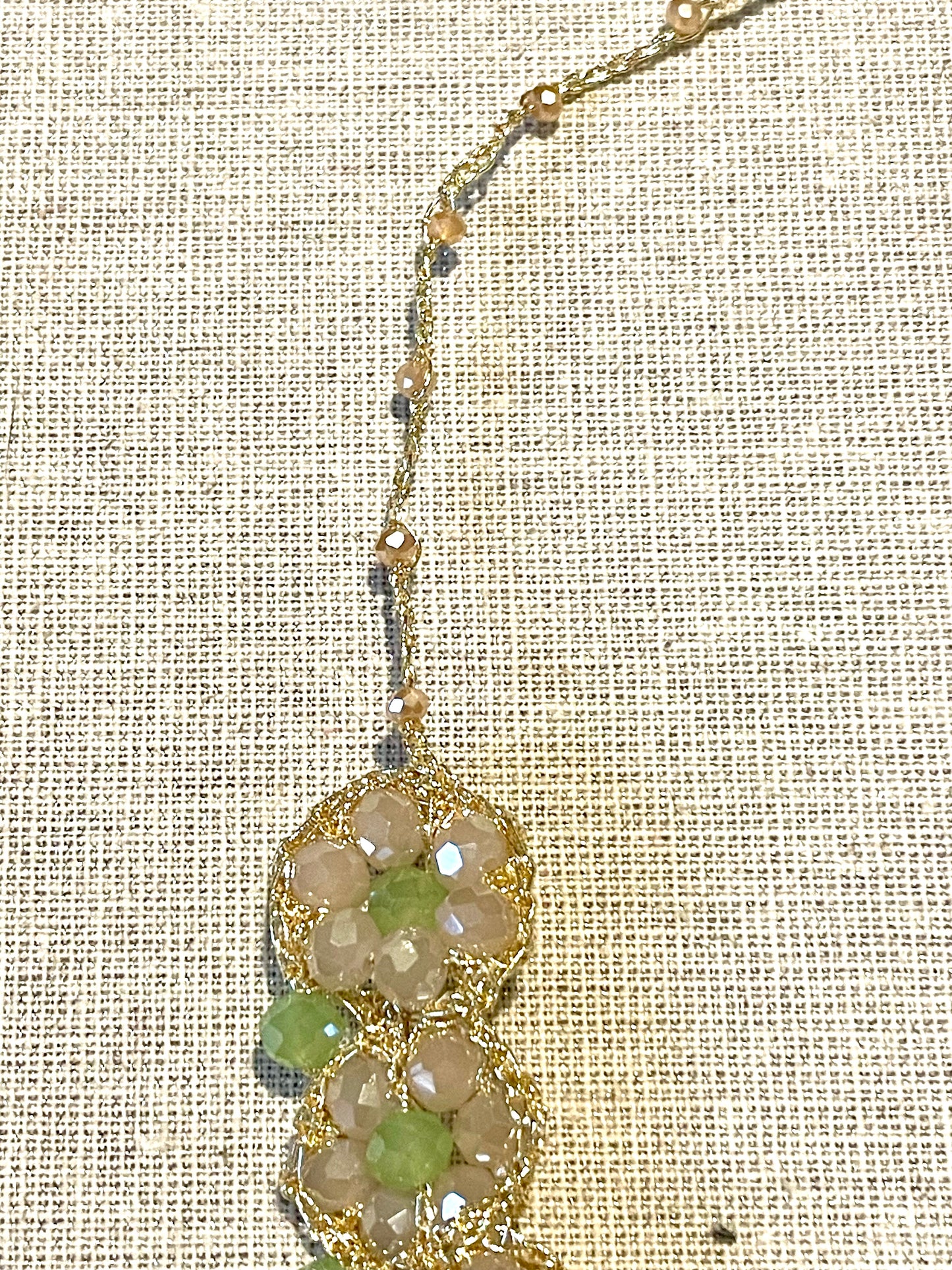 Collier fleurs de perles de verre Rosalia - Aux fleurs de Chloé Collier fleurs de perles de verre Rosalia Collier Collier