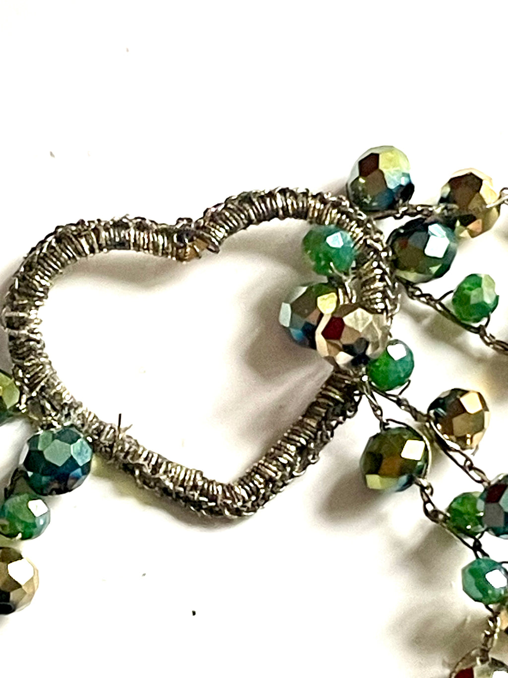 Collier sautoir double rangée de perles et cœur - Aux fleurs de Chloé Collier sautoir double rangée de perles et cœur Collier Collier