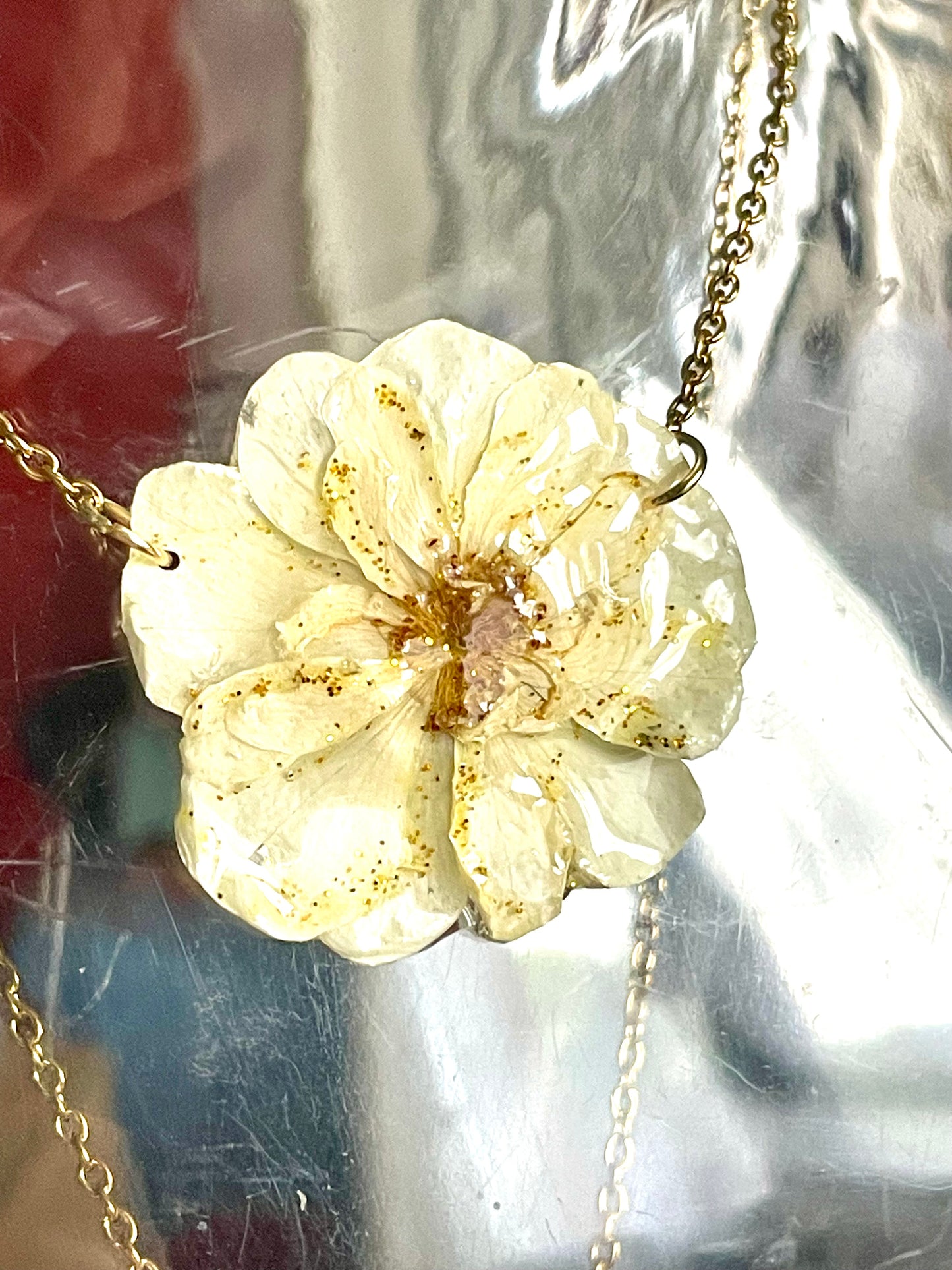 Collier choker Rose pailletée or