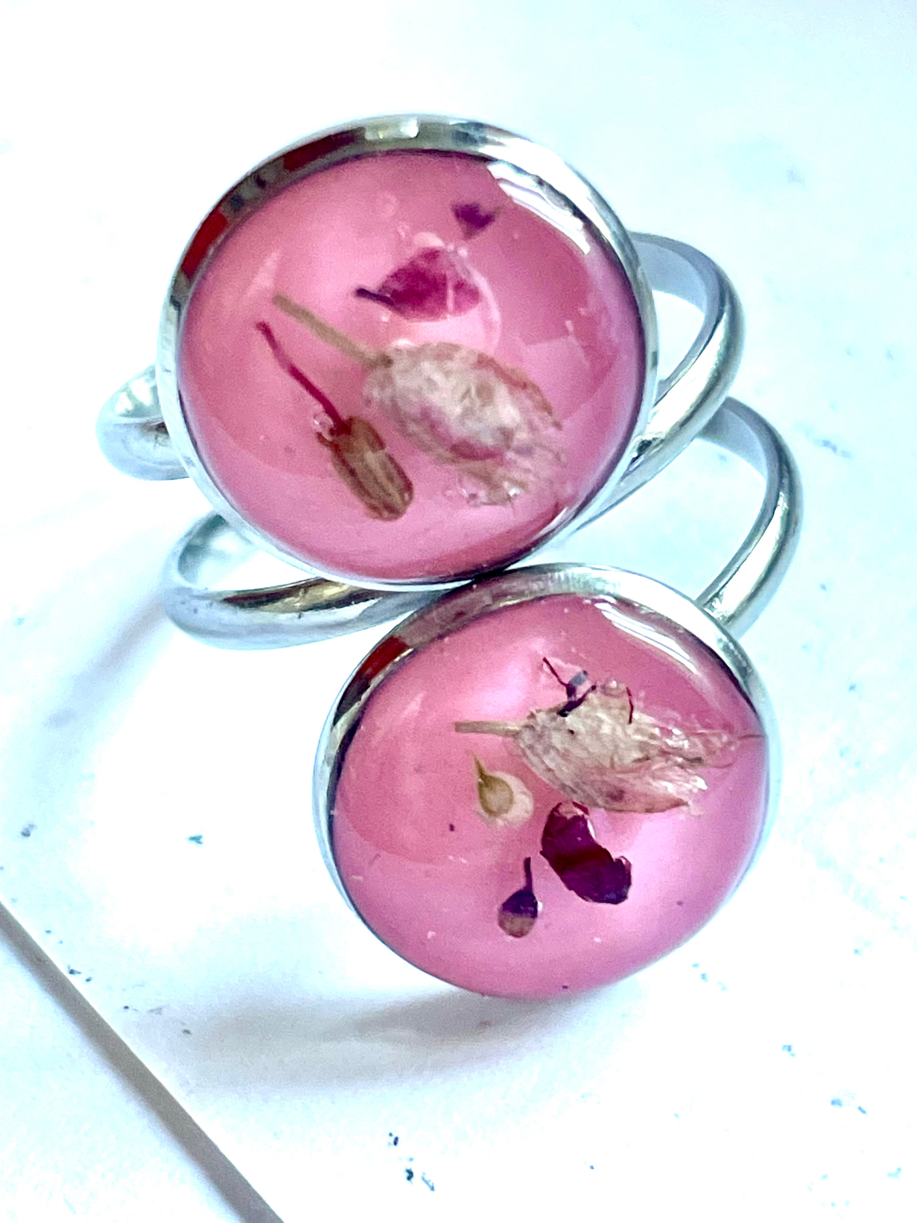 Bague double cabochon fleurs Allium - Aux fleurs de Chloé Bague double cabochon fleurs Allium Bague Bague
