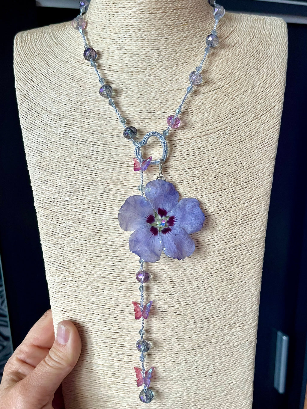 Collier sautoir Hibiscus & Papillons