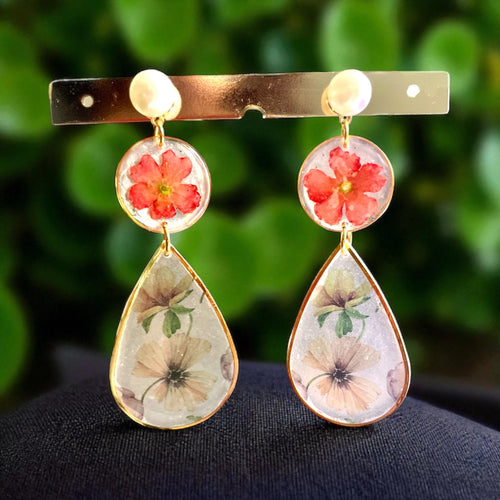 Boucles d’oreilles fleurs de Lantana & larmes de papier fleuri - Aux fleurs de Chloé Boucles d’oreilles fleurs de Lantana & larmes de papier fleuri Boucles d’oreilles Boucles d’oreilles