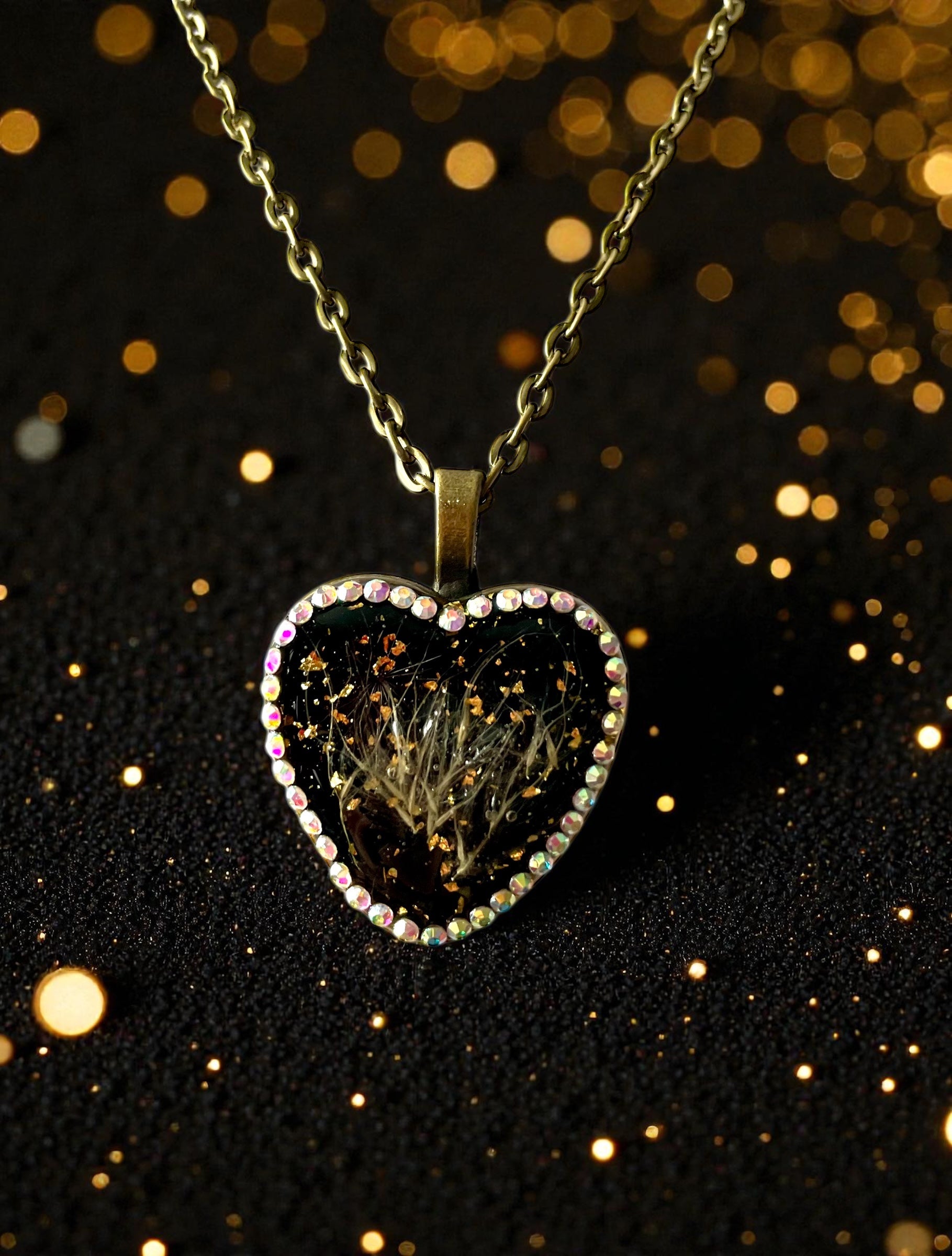 Collier cœur noir Pampa & strass - Aux fleurs de Chloé Collier cœur noir Pampa & strass Collier Collier