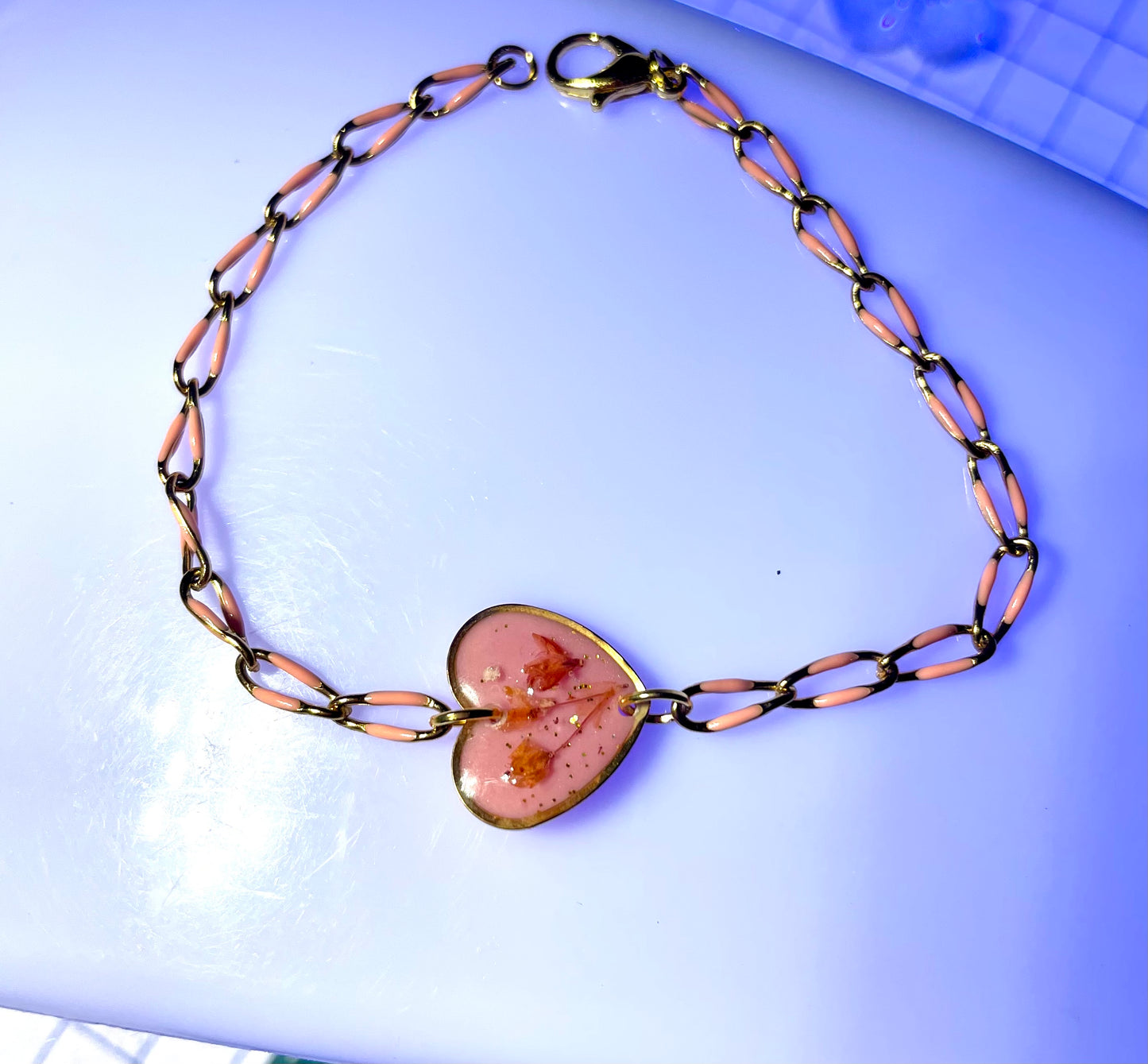 Bracelet cœur rose Renouée chaînette rose - Aux fleurs de Chloé Bracelet cœur rose Renouée chaînette rose Bracelet Bracelet