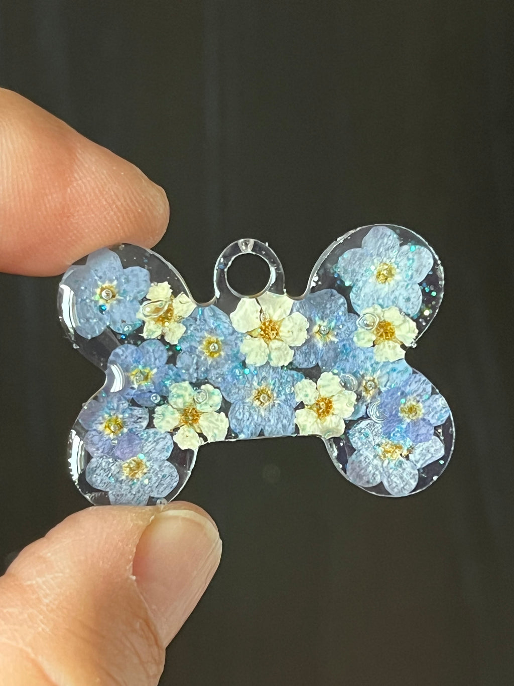 Médaille Chien en Fleurs naturelles