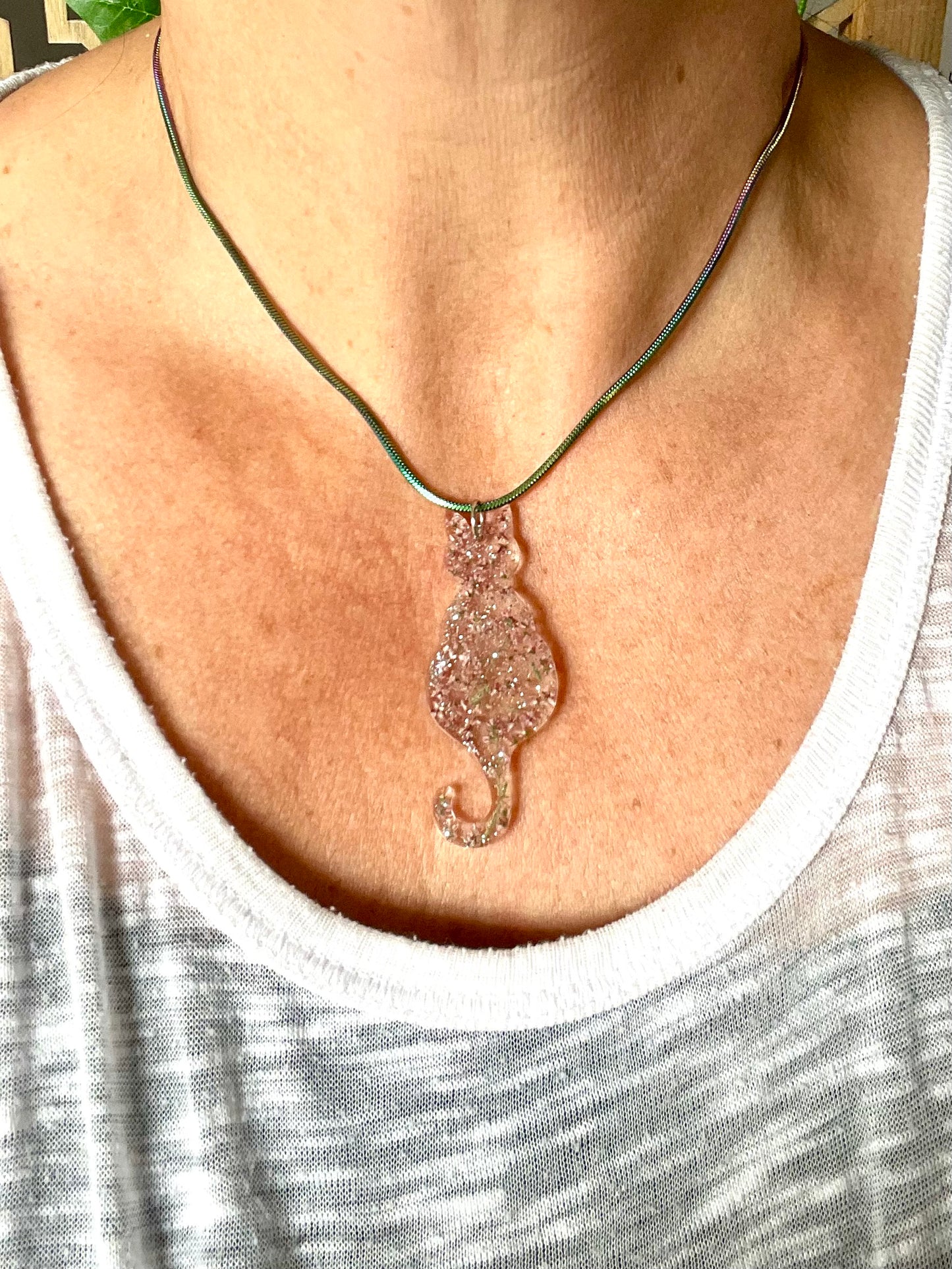 Collier Chat fleurs de Tamaris