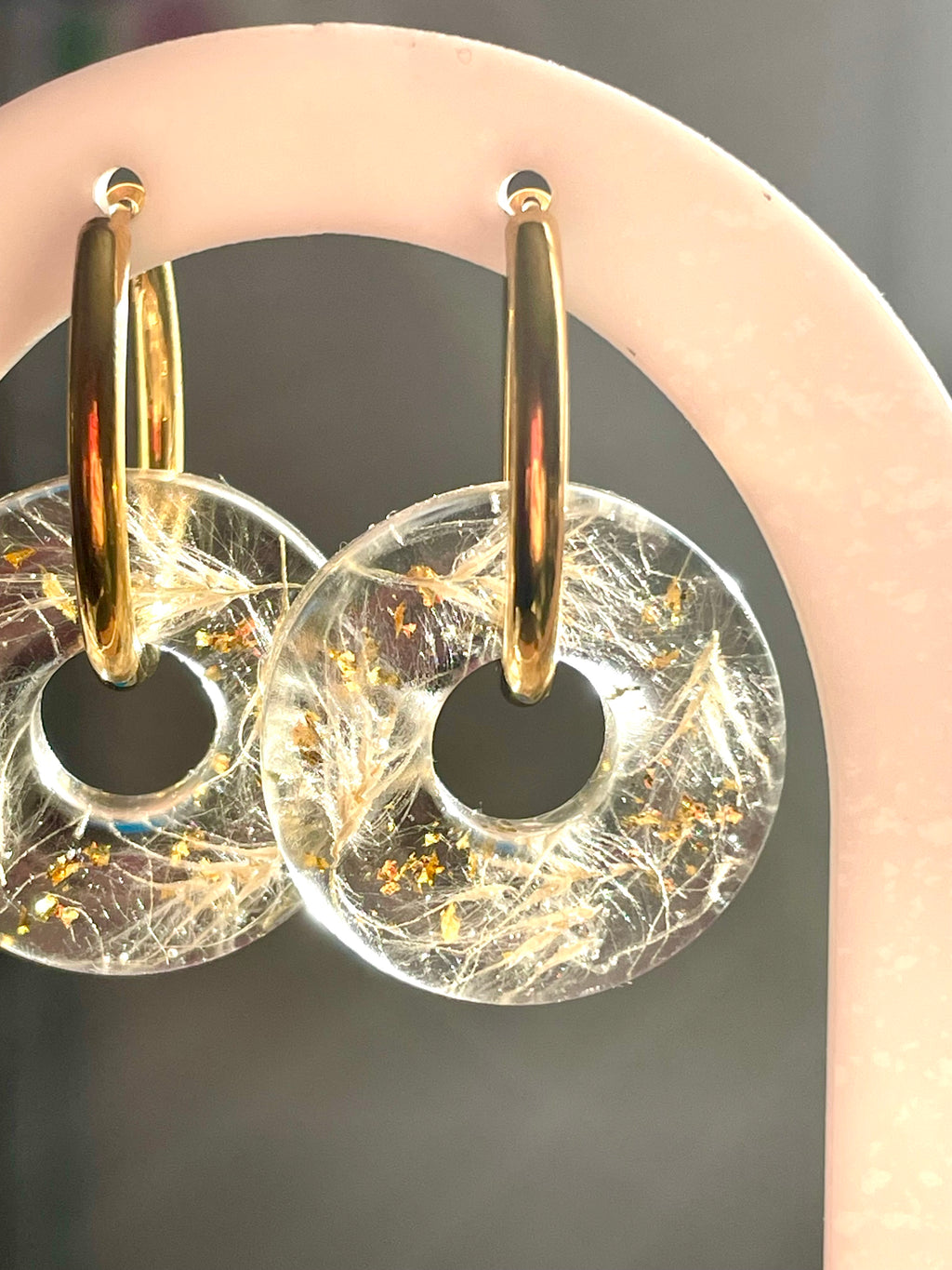 Boucles d’oreilles pampilles Donut de Pampa - Aux fleurs de Chloé Boucles d’oreilles pampilles Donut de Pampa Boucles d’oreilles Boucles d’oreilles