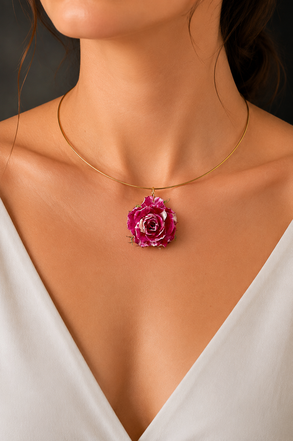 Collier petite rose bicolore