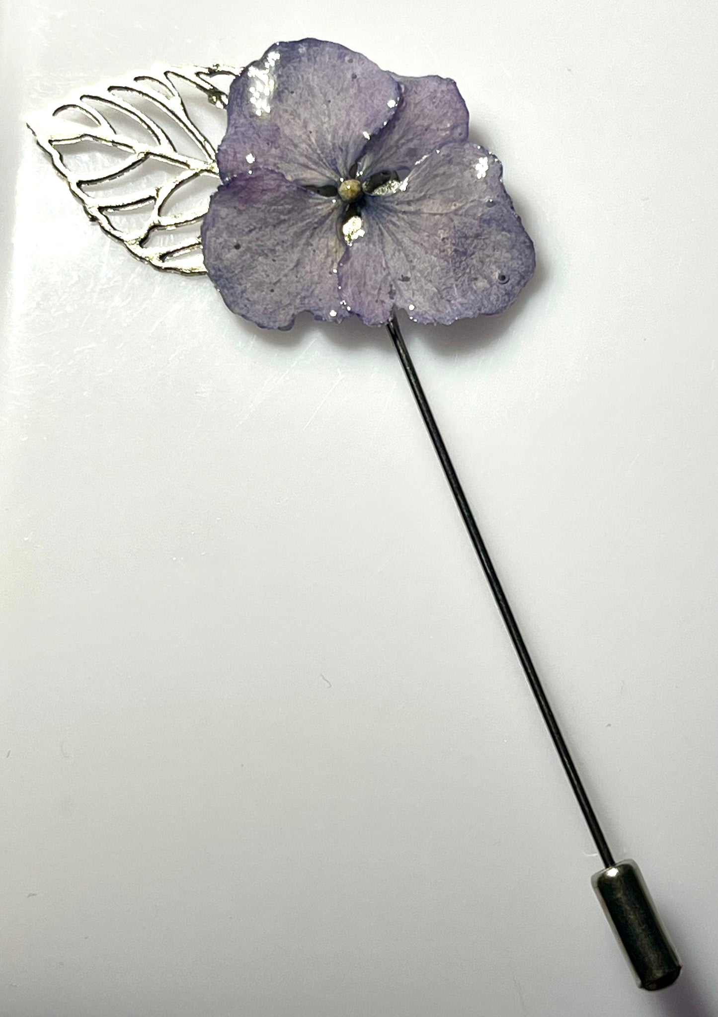 Épingle broche fleur hortensia bleu