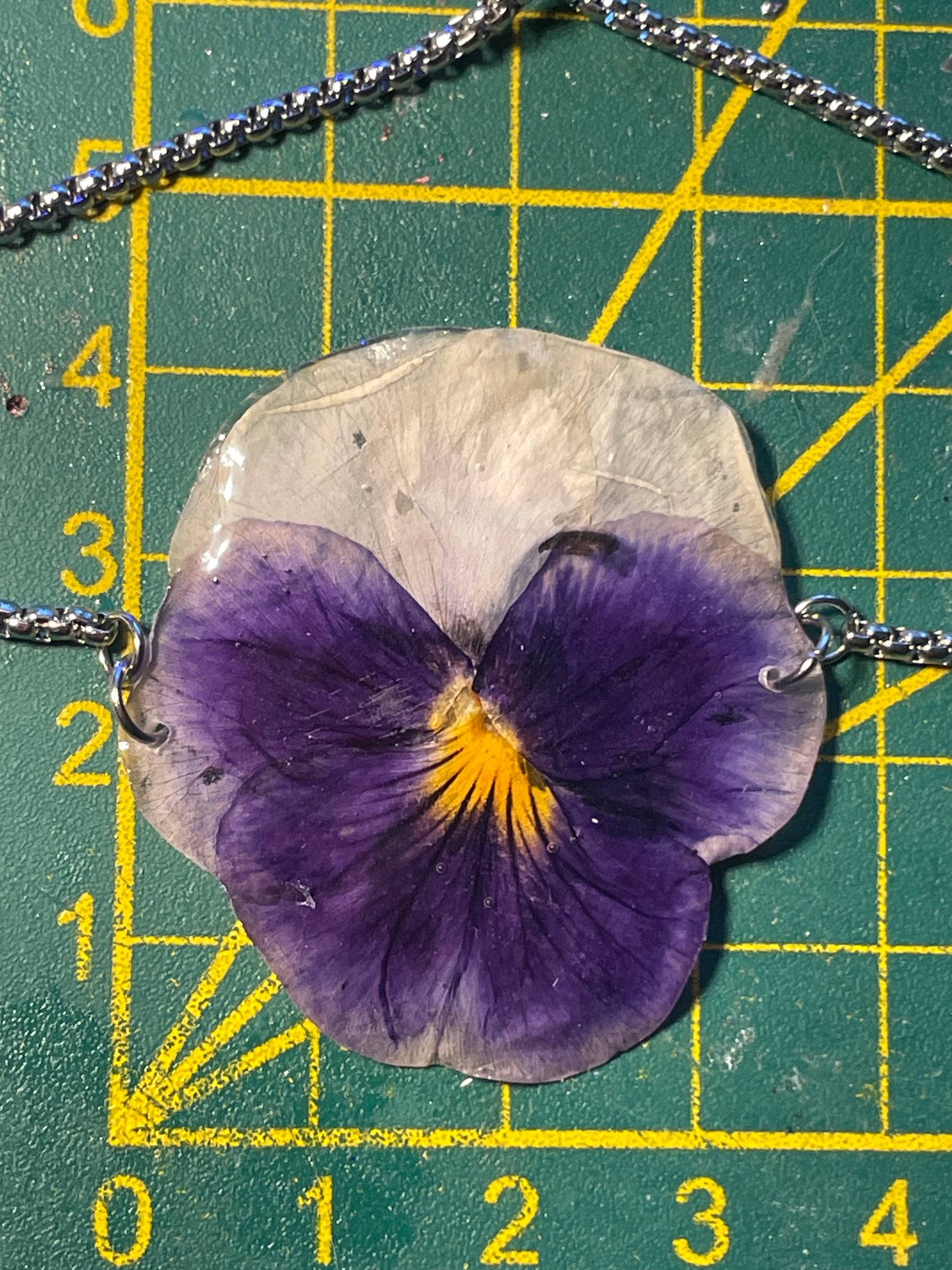 Bracelet grande pensée violet & blanc