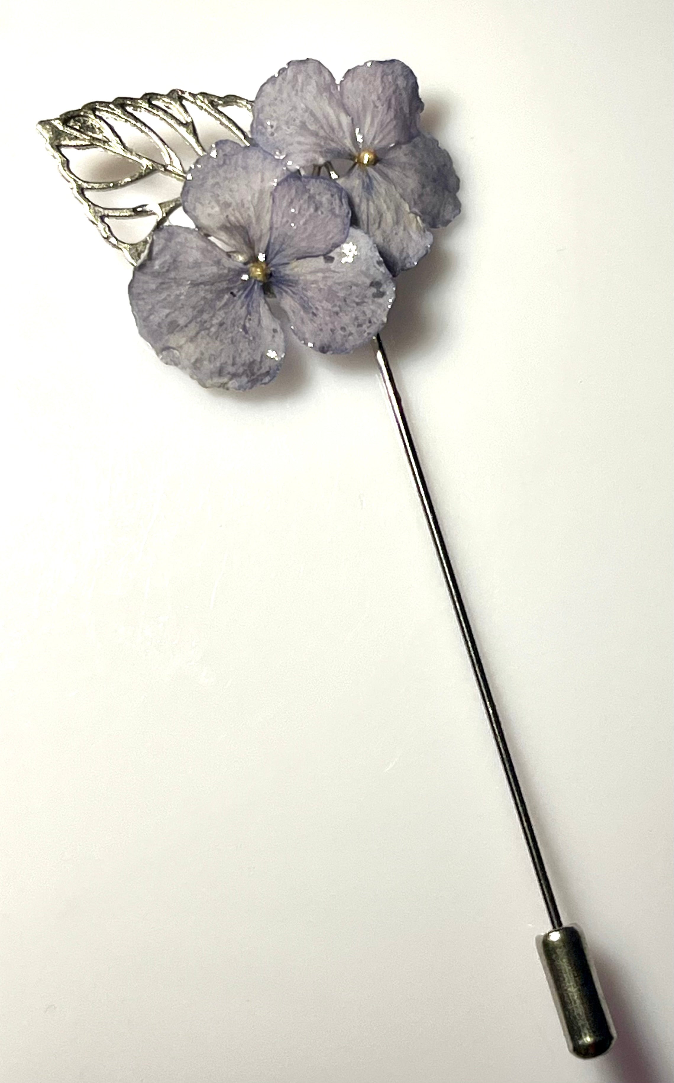 Épingle broche double fleur hortensia bleu