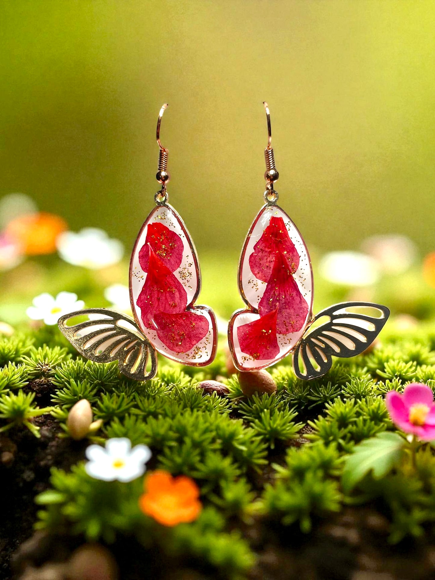 Boucles d’oreilles papillons pétales de Géranium