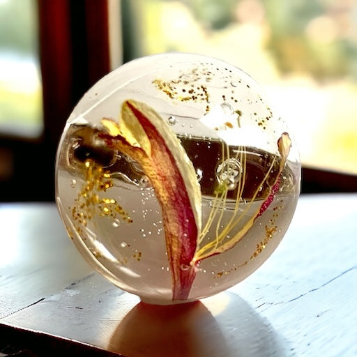 Broche fleur naturelle chèvrefeuille