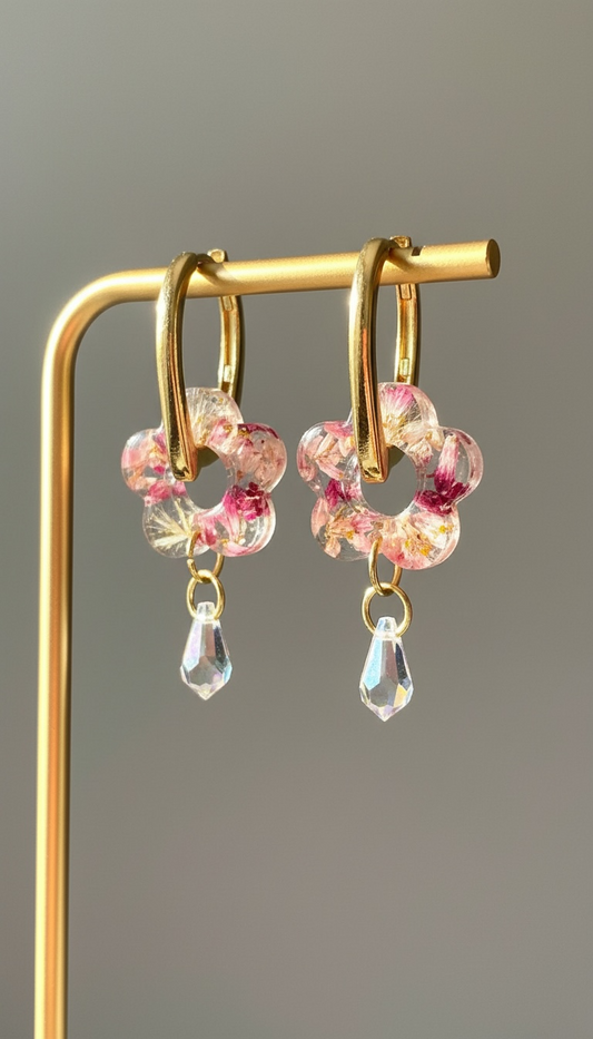 Boucles d’oreilles pampilles groseillier & larmes Swarovski - Aux fleurs de Chloé Boucles d’oreilles pampilles groseillier & larmes Swarovski Boucles d’oreilles Boucles d’oreilles