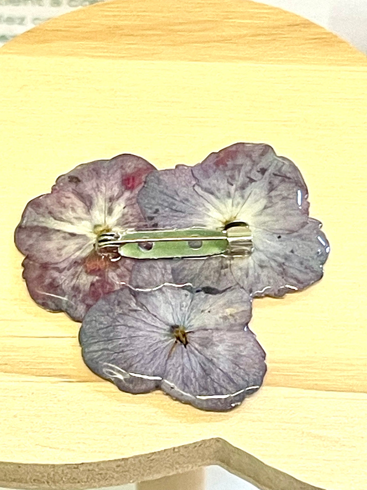 Broche trio hortensias