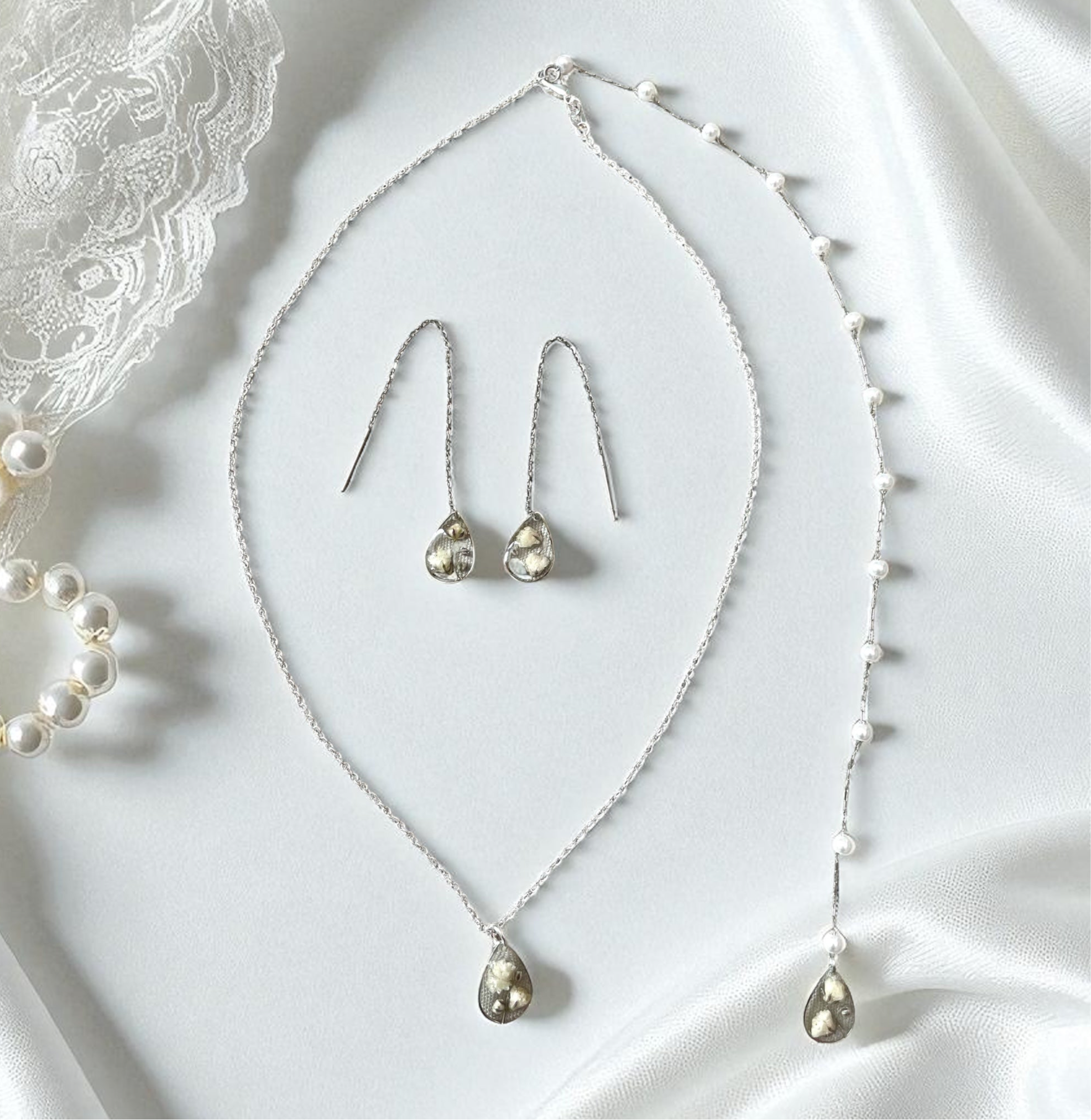 Parure bijoux Gypsophile blanc - Aux fleurs de Chloé Parure bijoux Gypsophile blanc Parure bijoux Parure bijoux