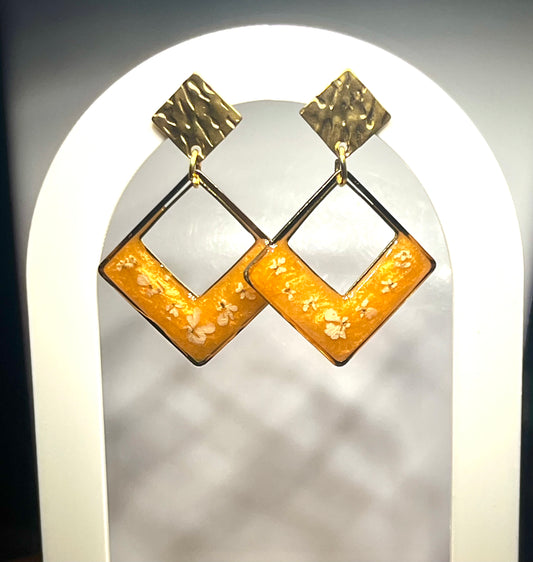 Boucles d’oreilles fleurs carotte sauvage orange nacré