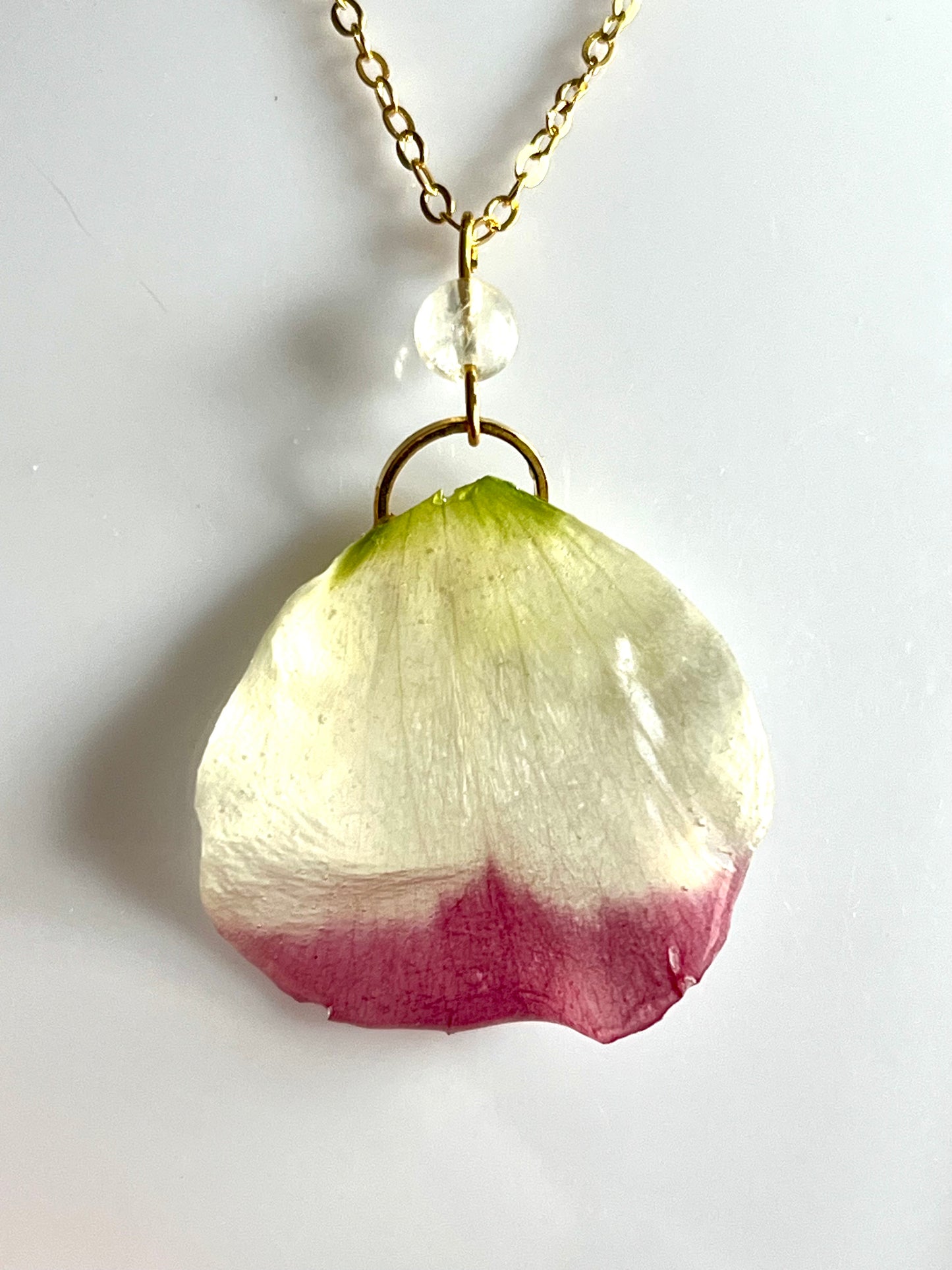 Collier pétale de Lisianthus & perle de citrine