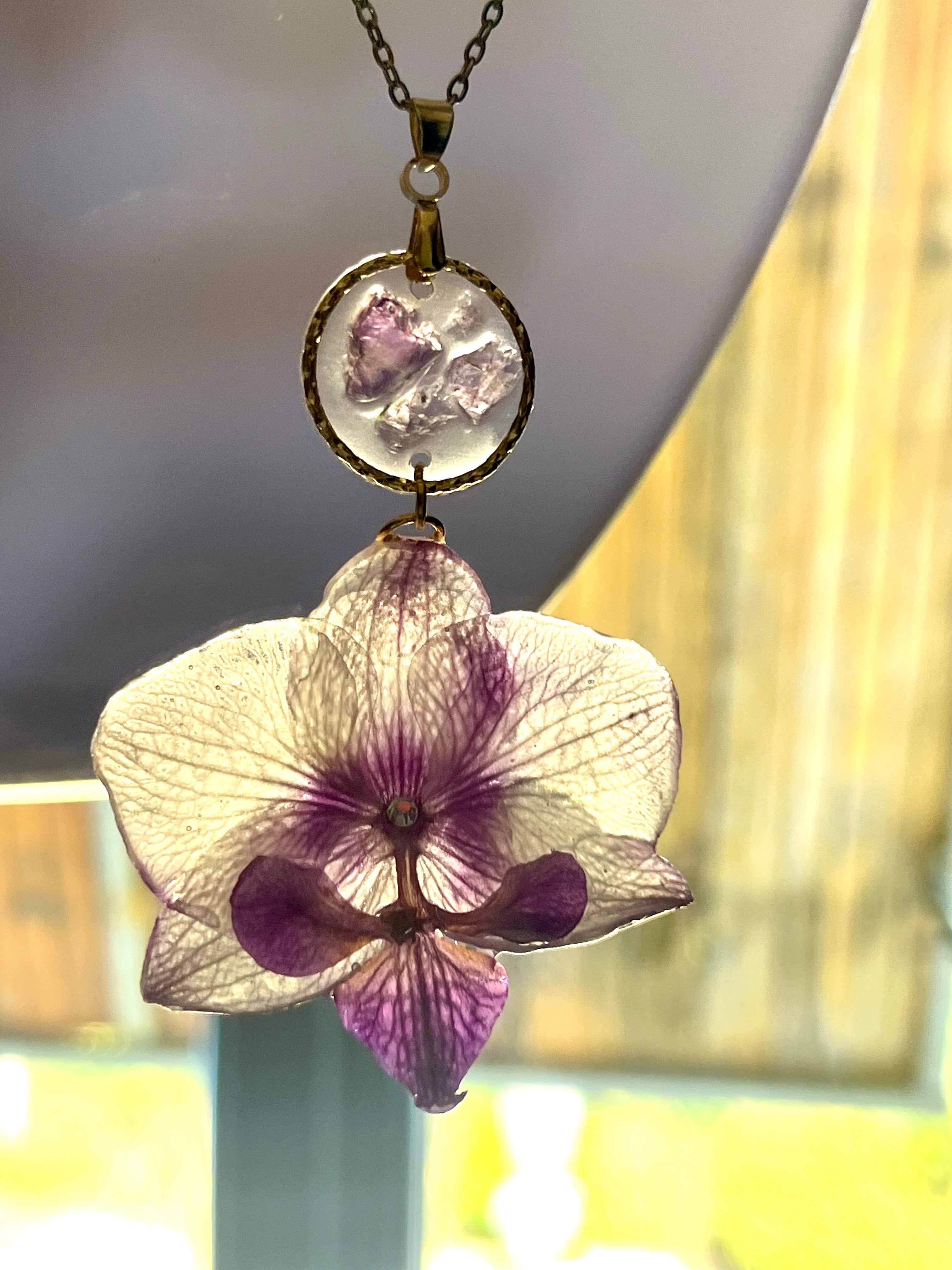 Orchid & Amethyst Necklace – Natural flower -Gilded handmade jewelry