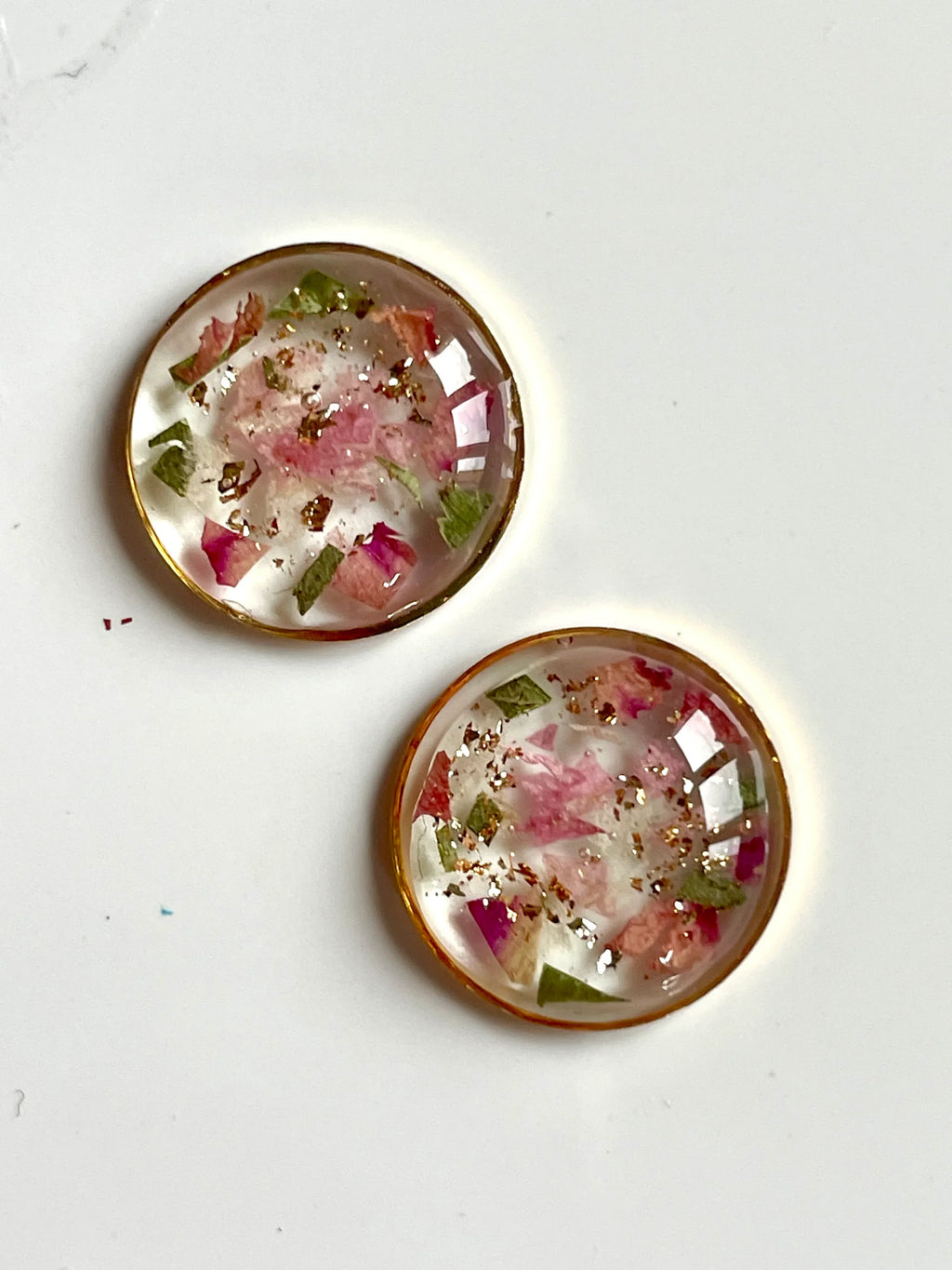 Boucles d’oreilles clous - Aux fleurs de Chloé Boucles d’oreilles clous Boucles d’oreilles Boucles d’oreilles